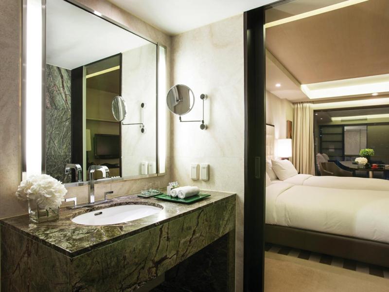 Deluxe Double Room with Sea View - Main Building - Photo 4