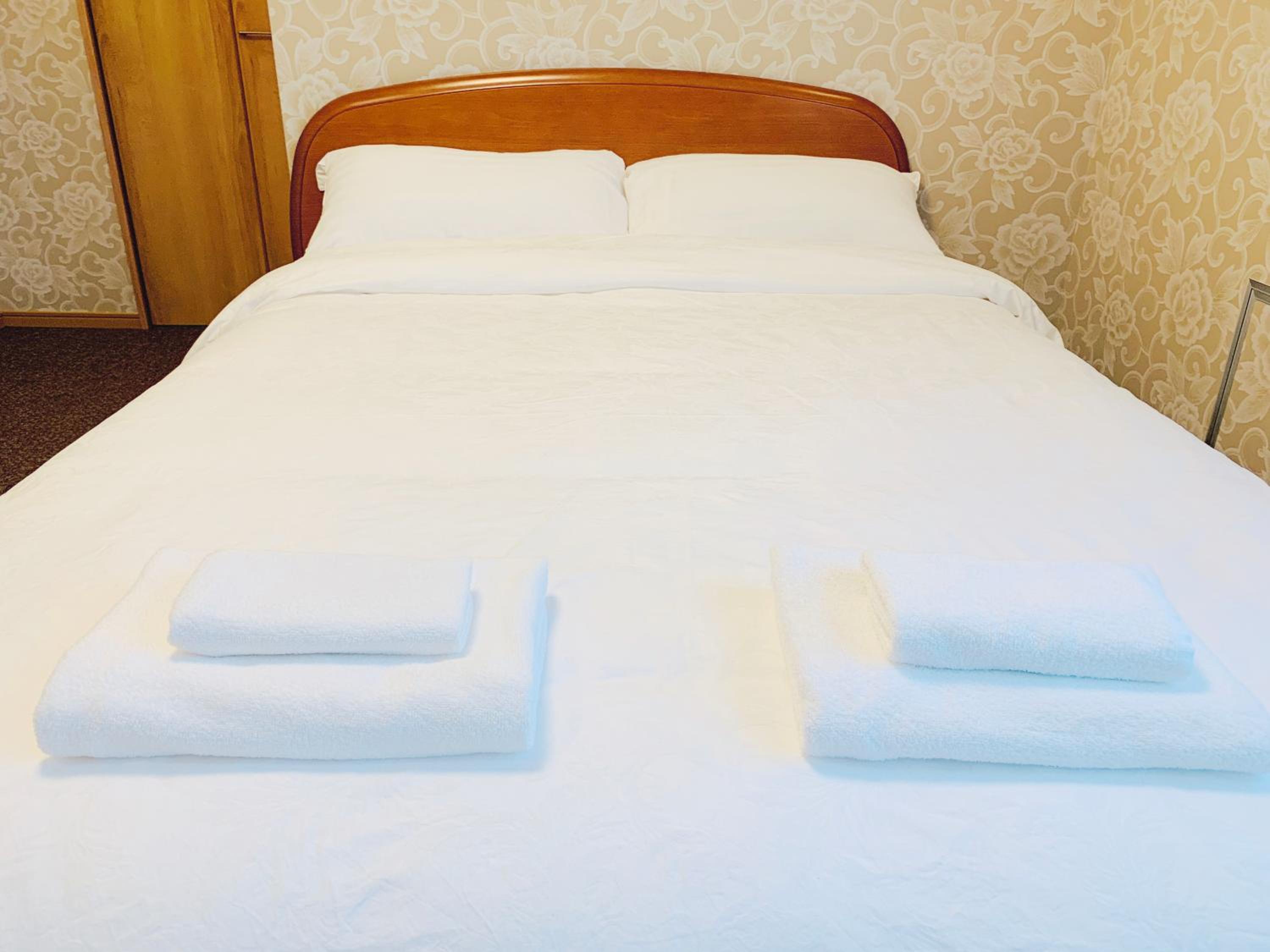 Double Room with Private Bathroom photo 3