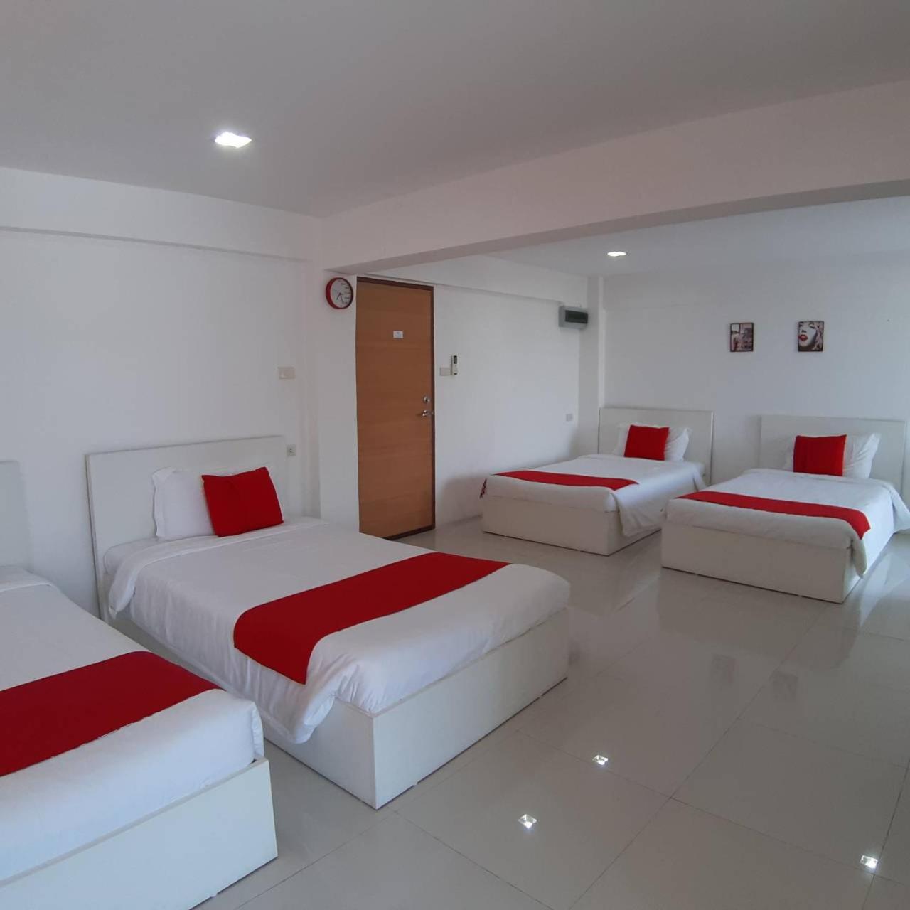 Standard Quadruple Room photo 1