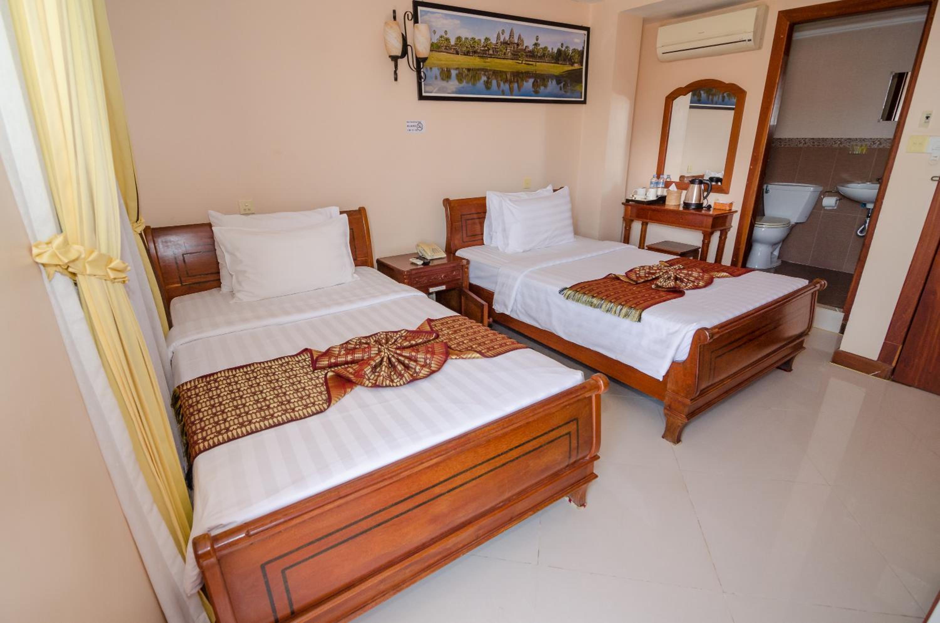 Deluxe Twin Room - Photo 1