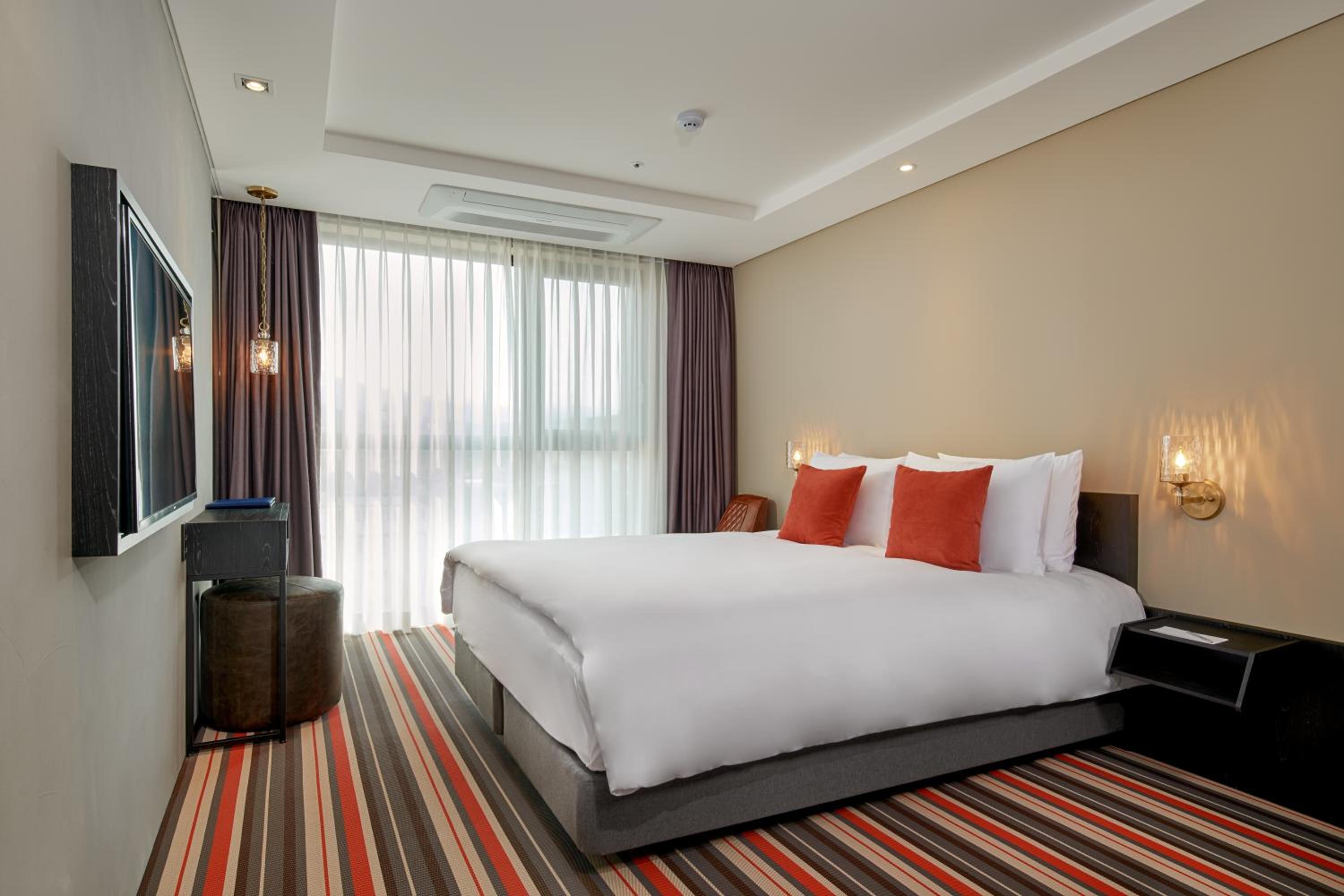 Standard Double Room - Photo 3