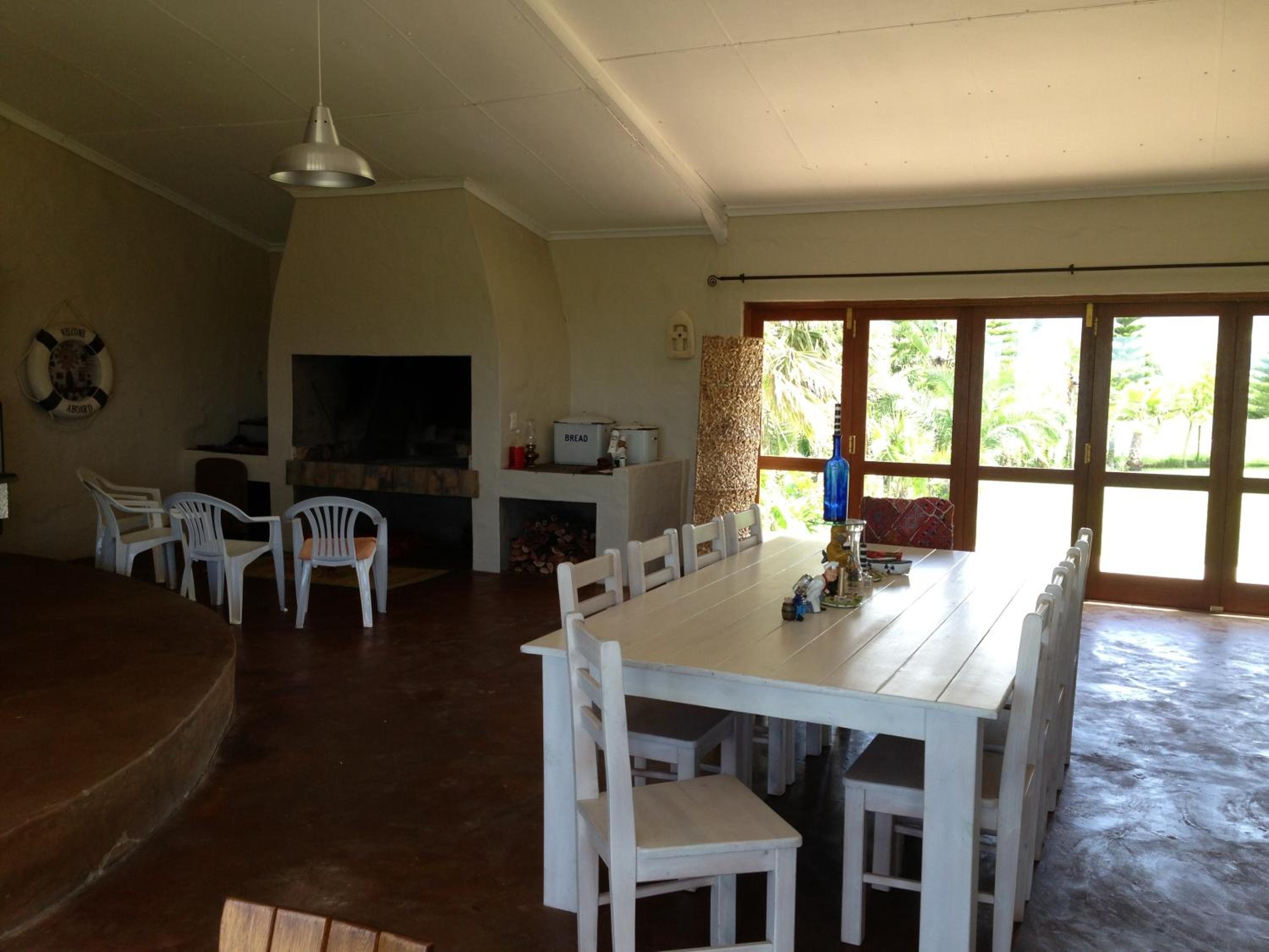 Three-Bedroom Vacation Home  - Photo 11