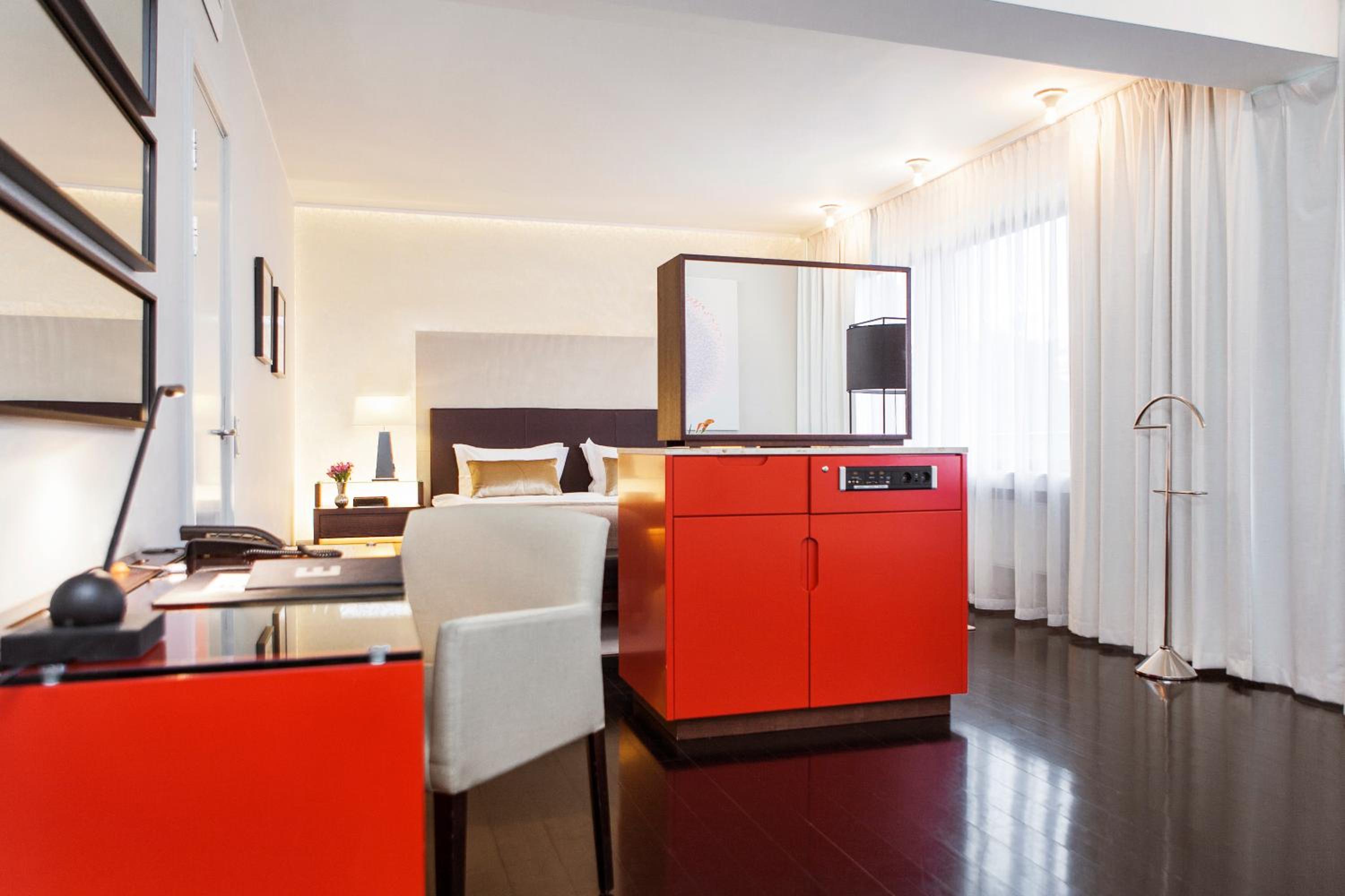 Junior Suite - Photo 8
