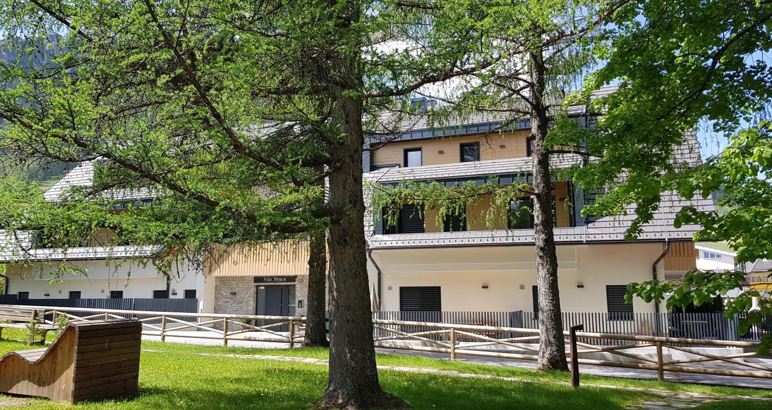 Apartment with Mountain View - Photo 20