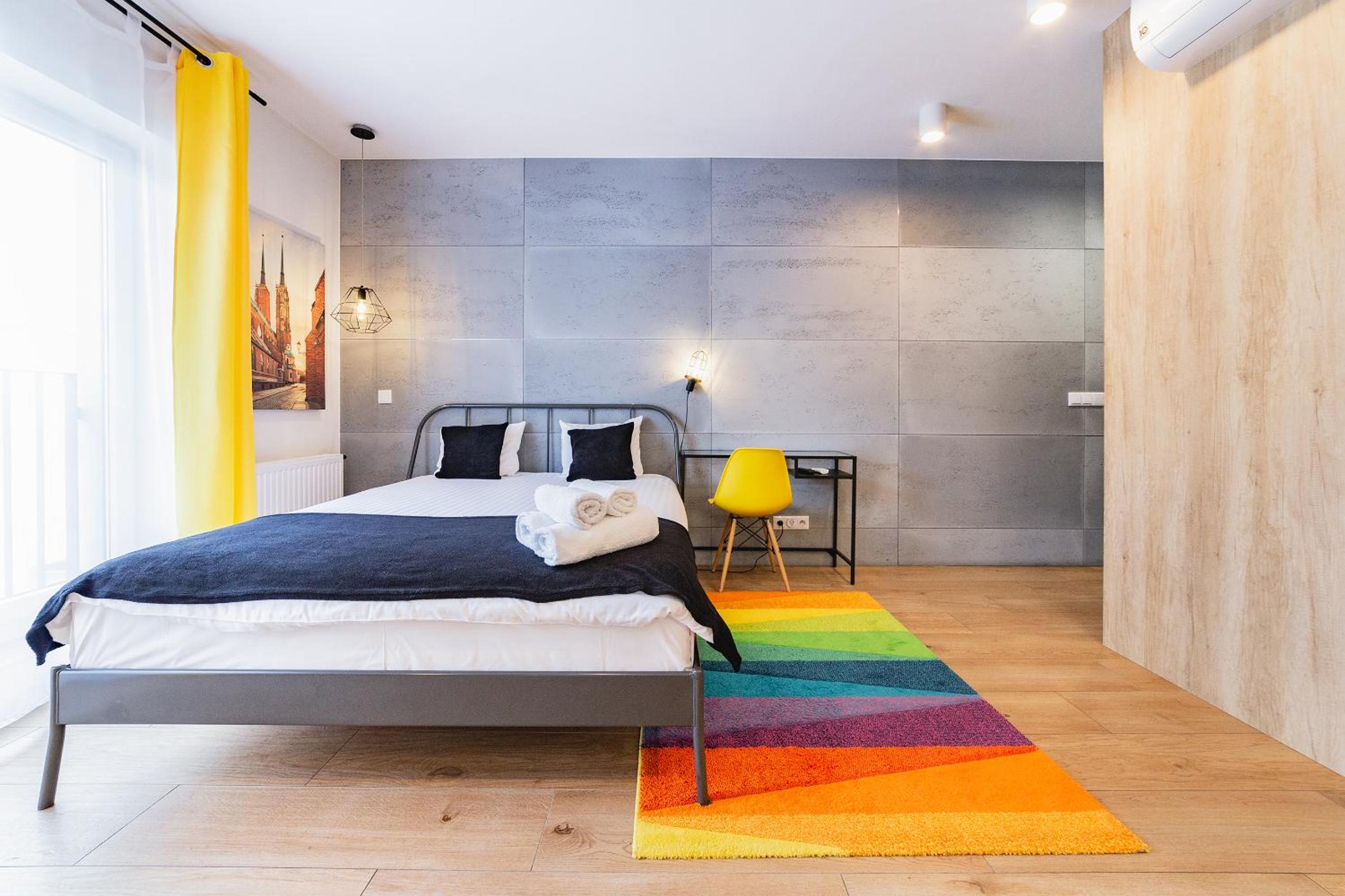 Studio Apartment