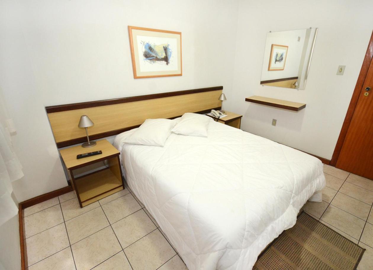 Apartment (1 Adult)