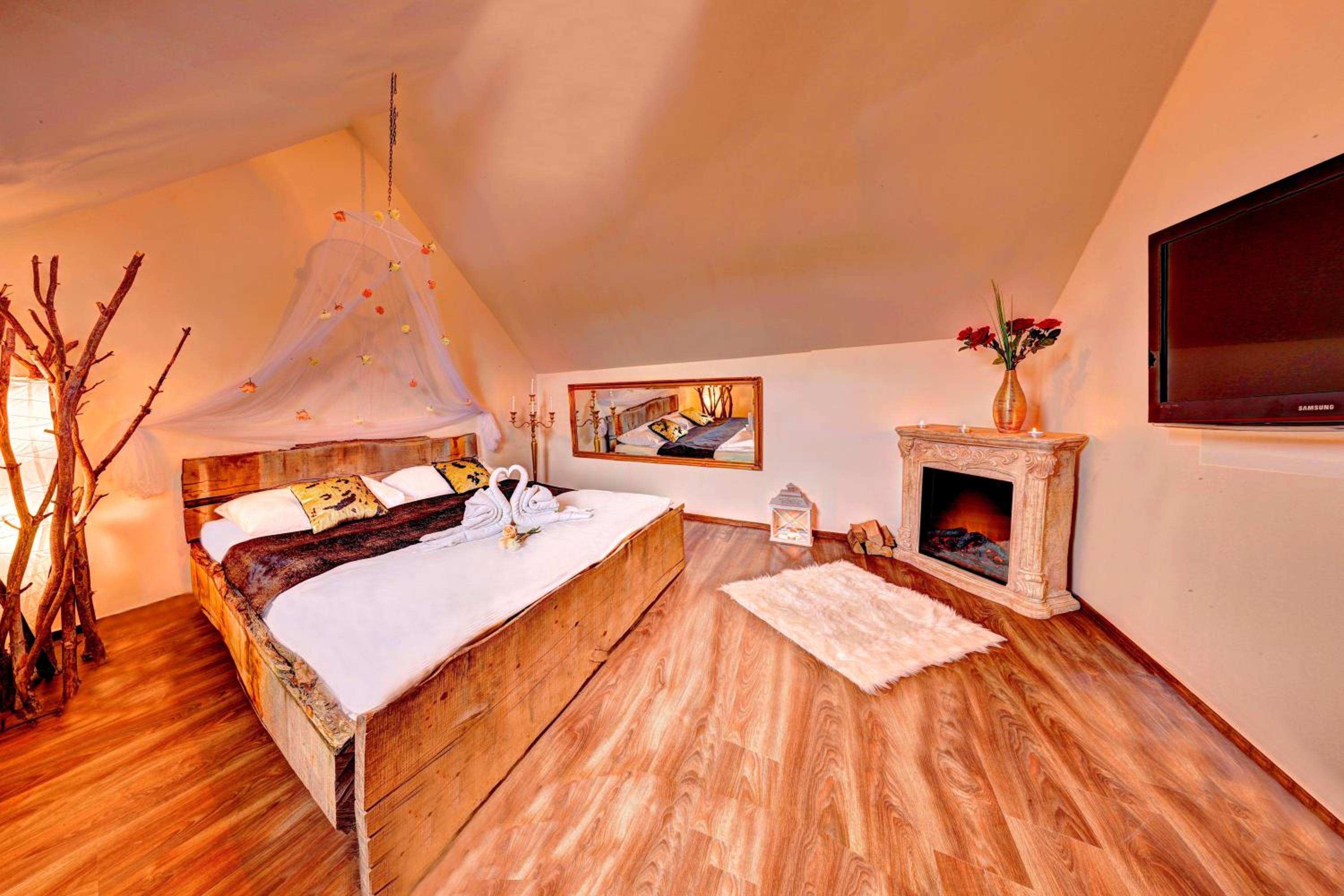 Duplex Apartment - Photo 5