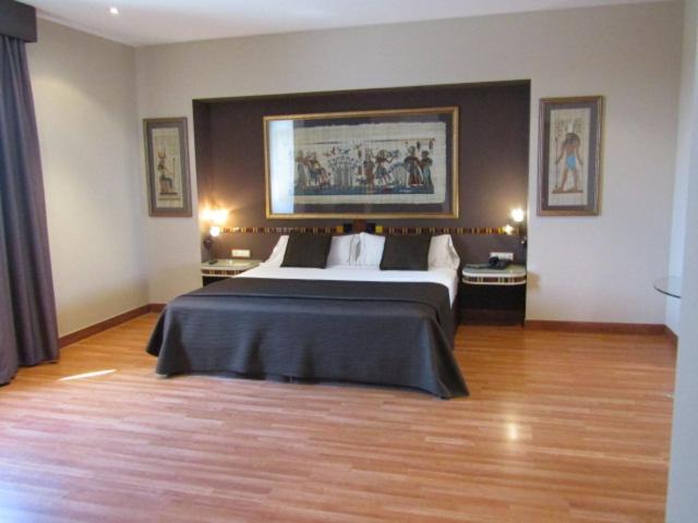 Suite Deluxe con Bañera de Hidromasaje