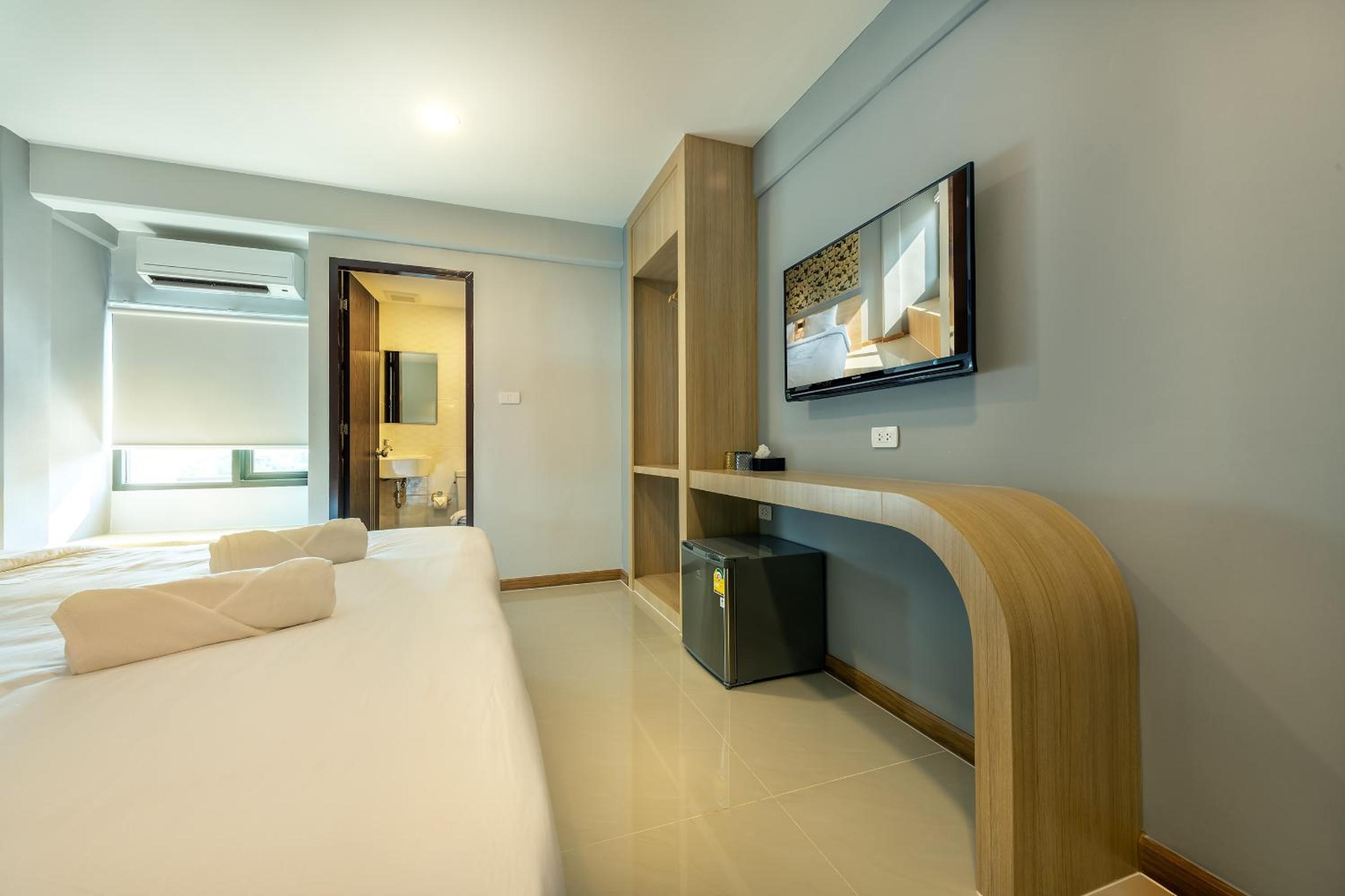 Superior King Room photo 3
