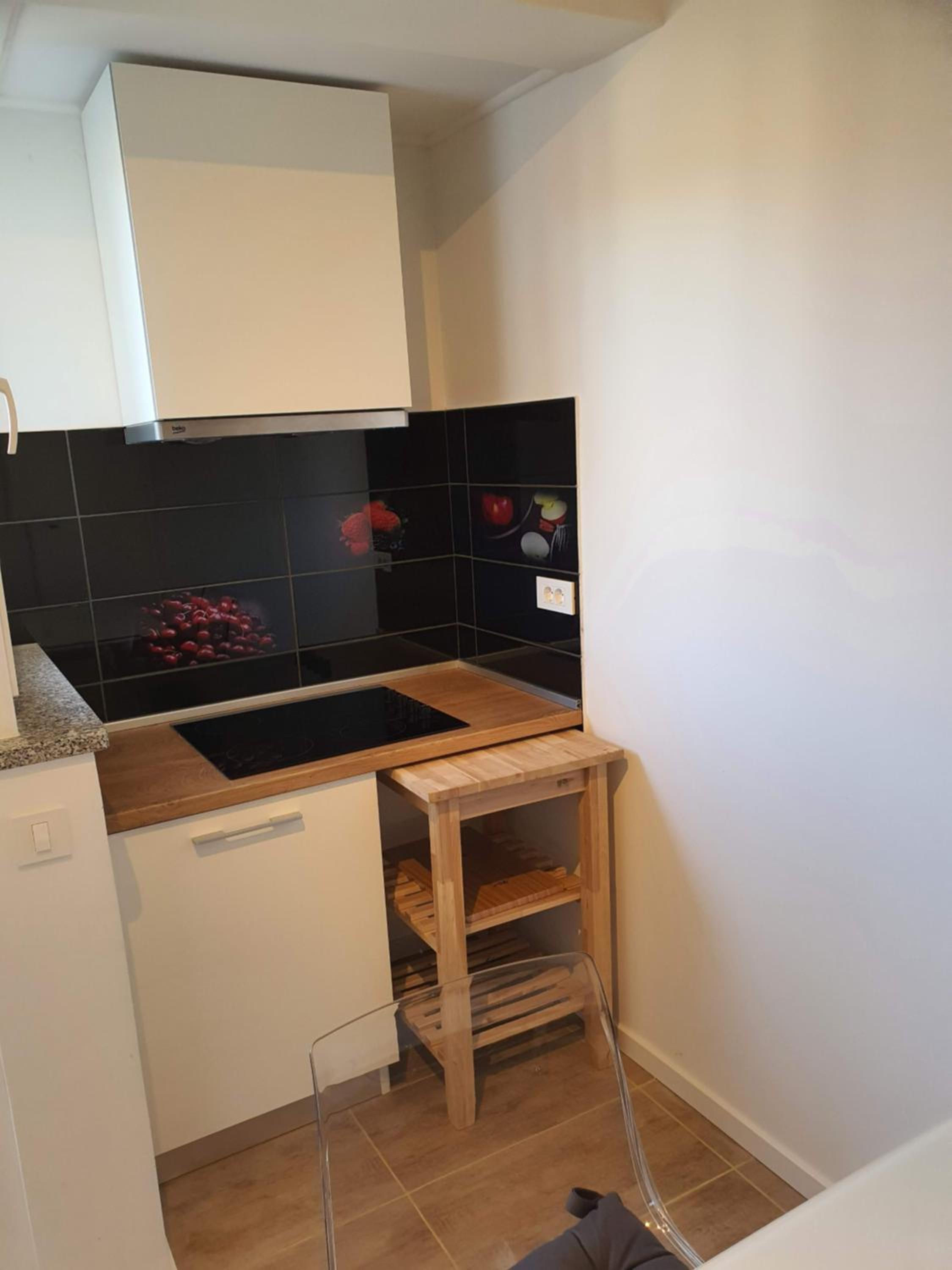 Two-Bedroom Apartment - Photo 23