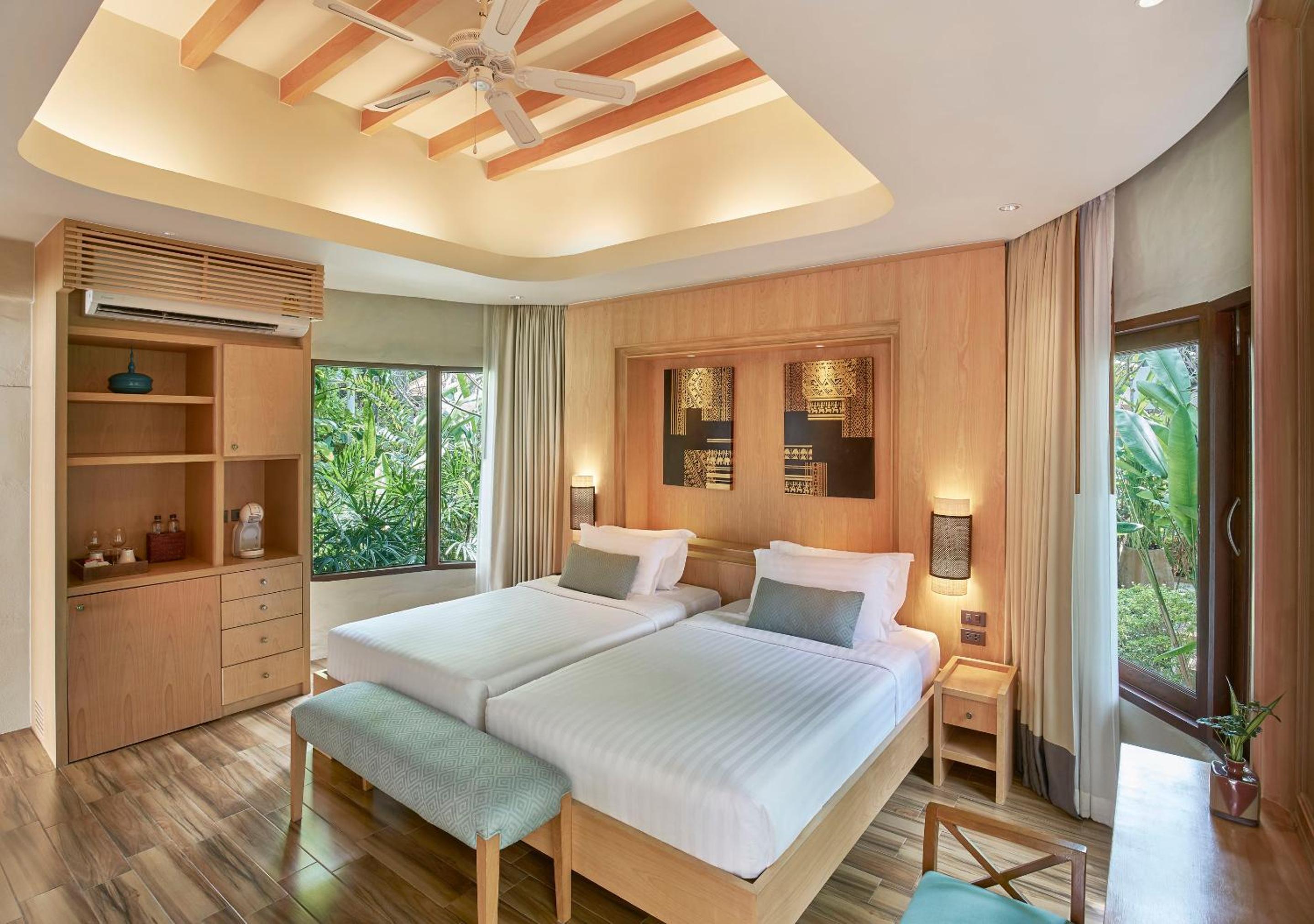 Villa with Garden View - Photo 4