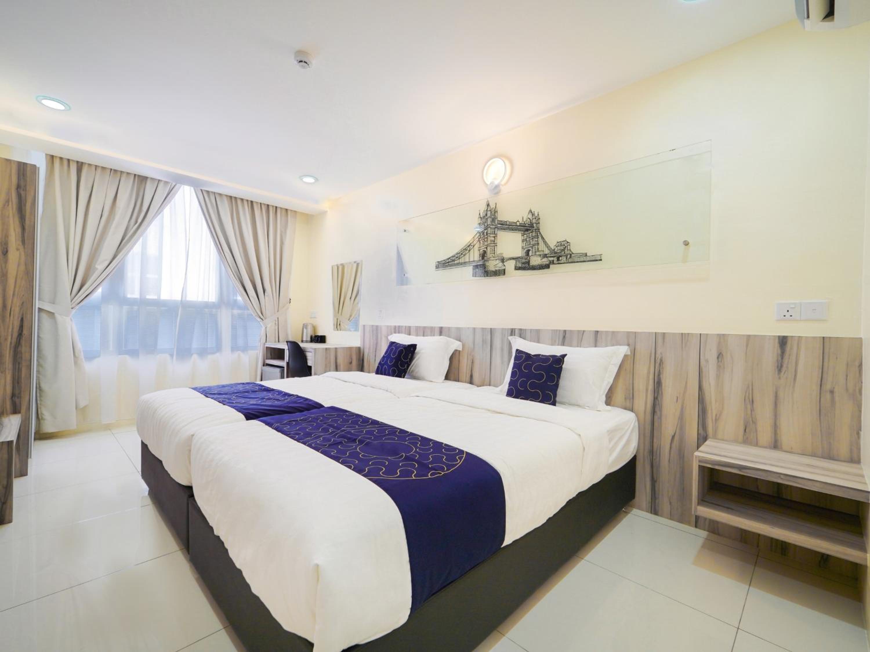 Deluxe Twin Room - Photo 5