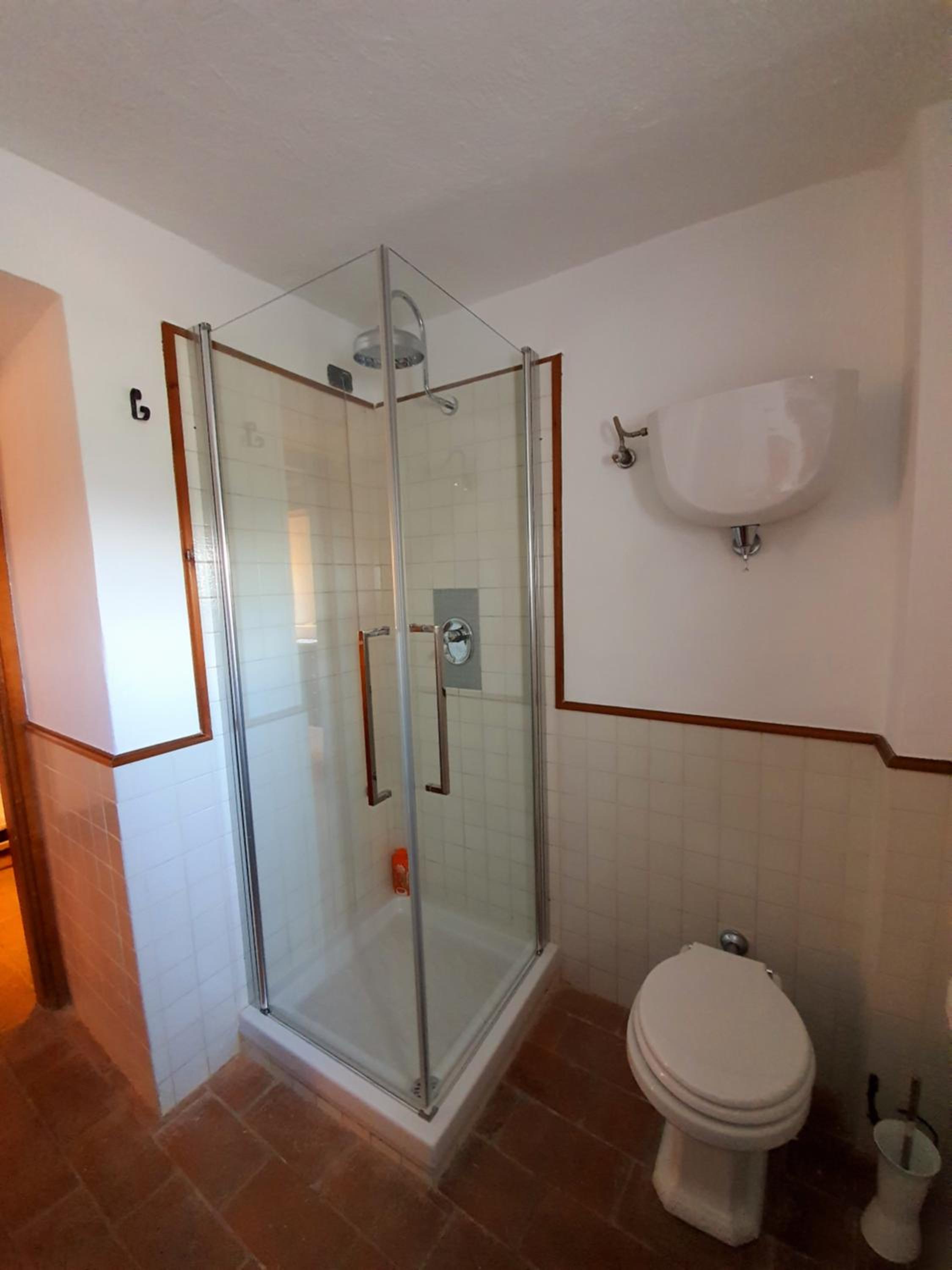 Two-Bedroom House - Photo 37