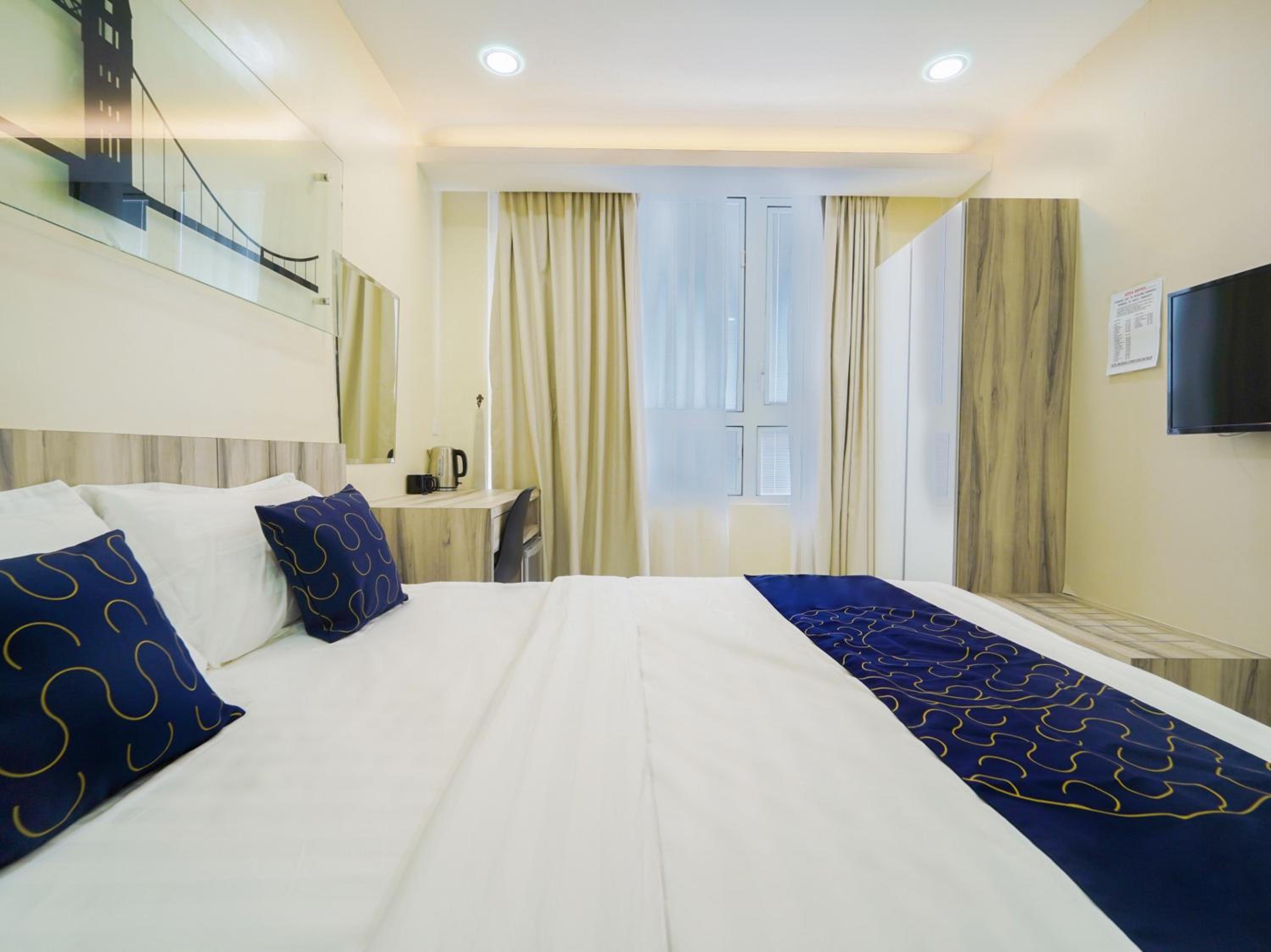 Deluxe Double Room - Photo 5