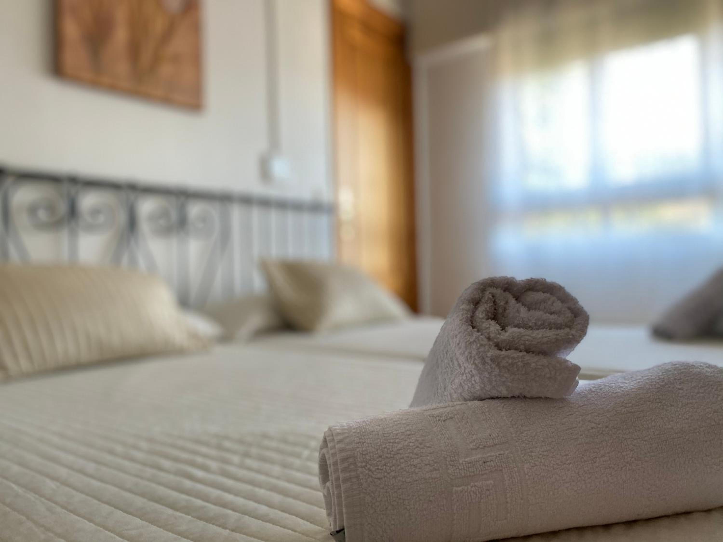 Double or Twin Room - Photo 7