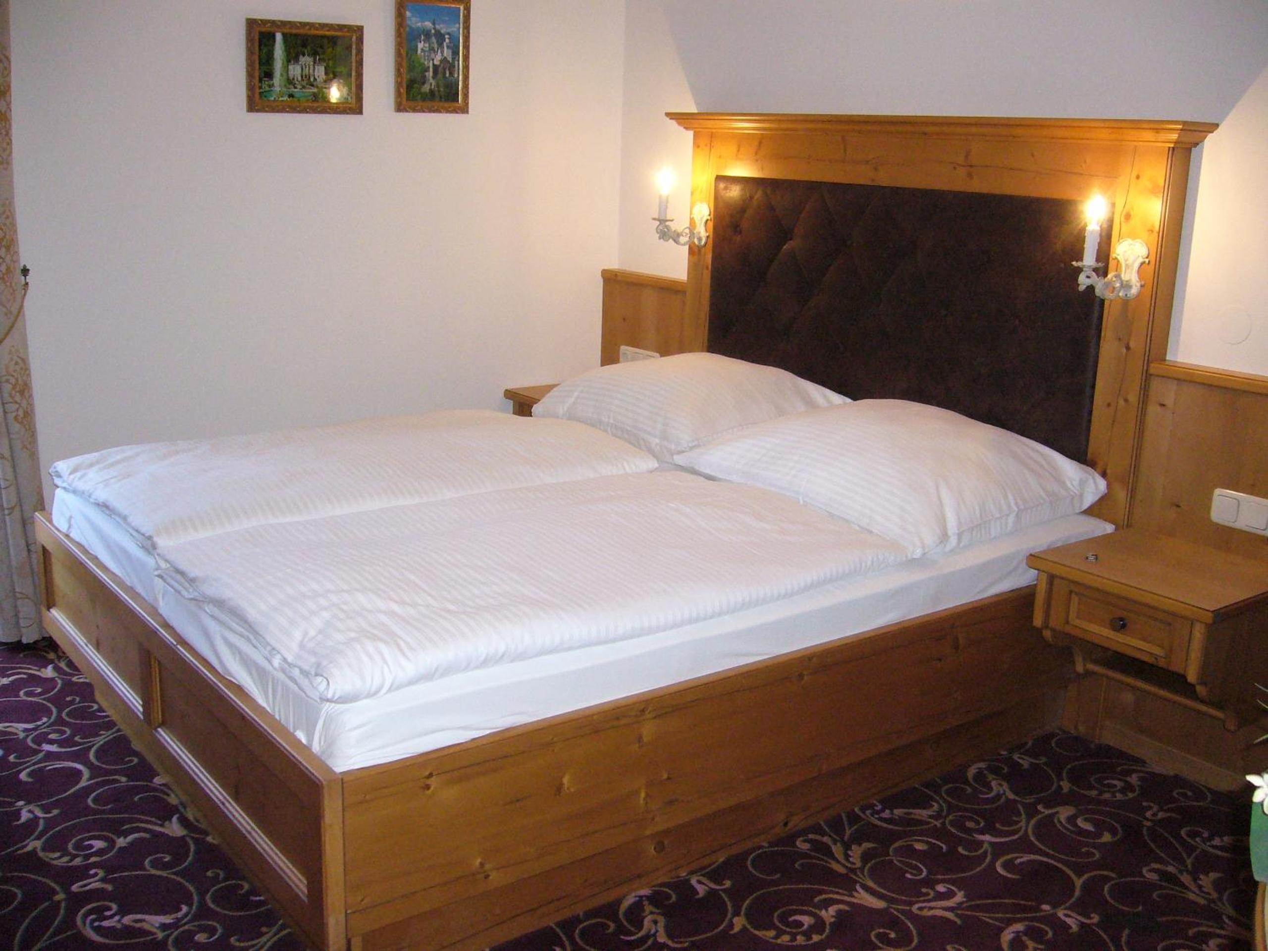Suite with Balcony - Photo 9