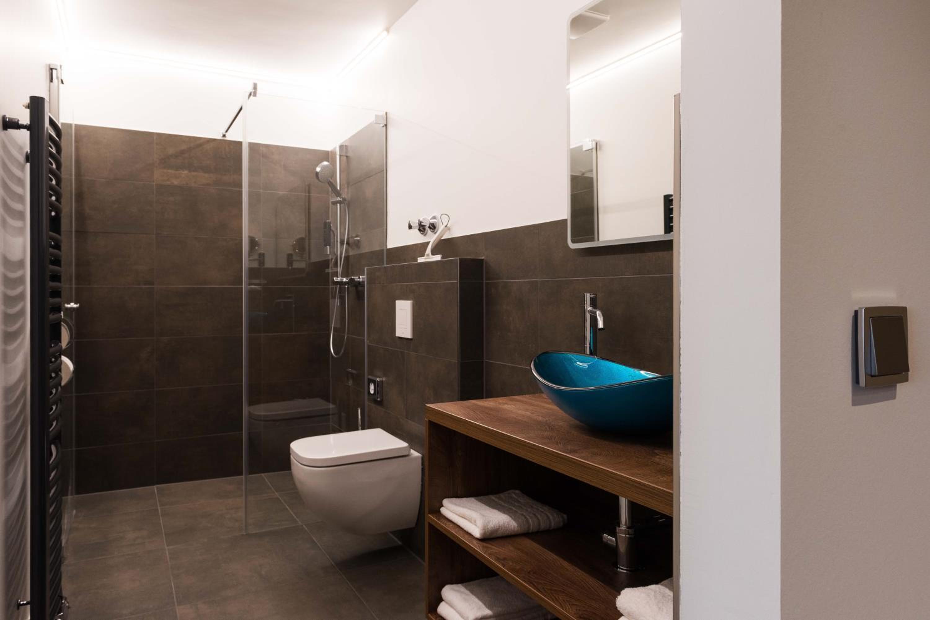 Business Double Room - Photo 6