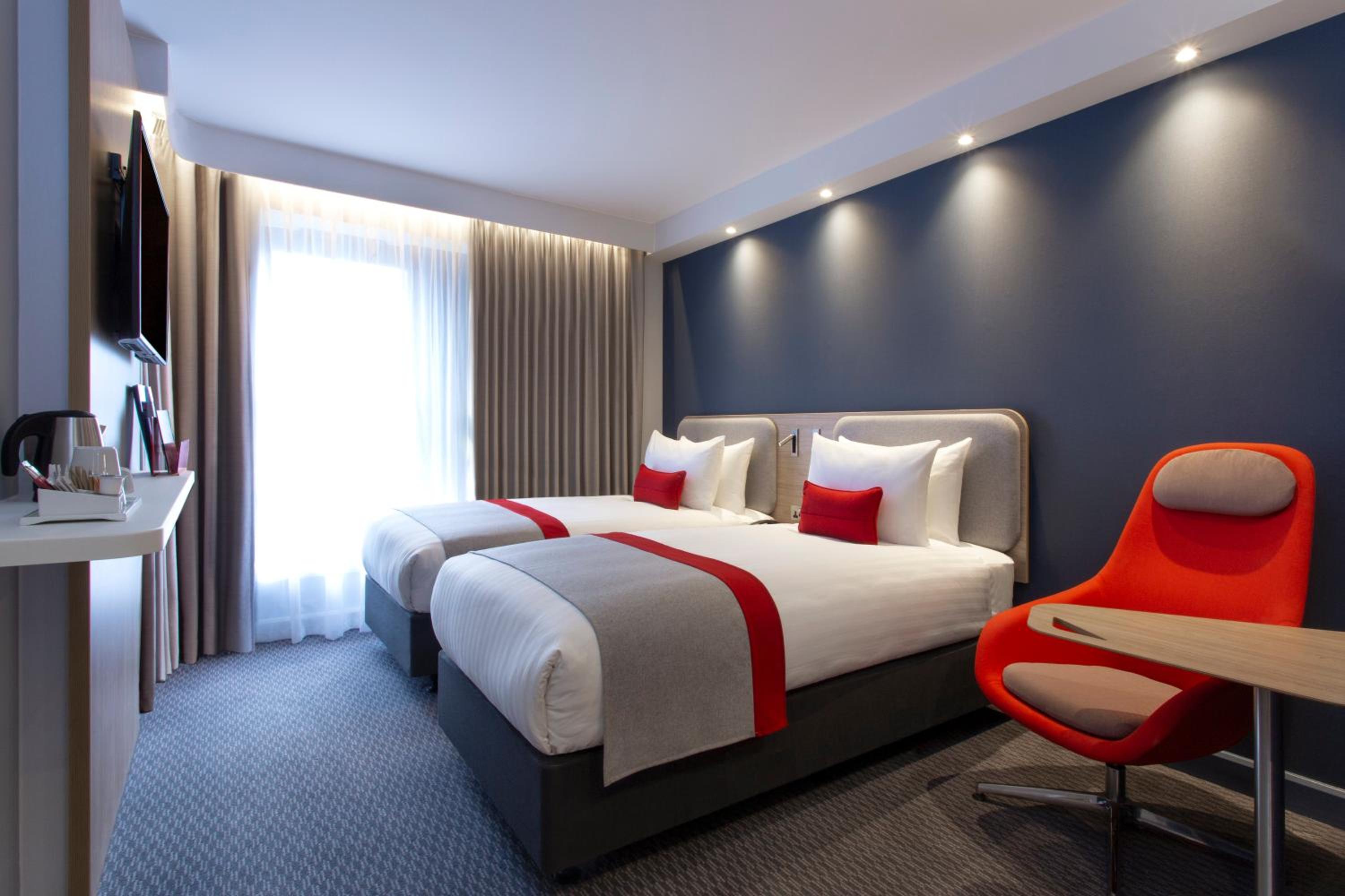 Standard Room with Free Hot Breakfast photo 3