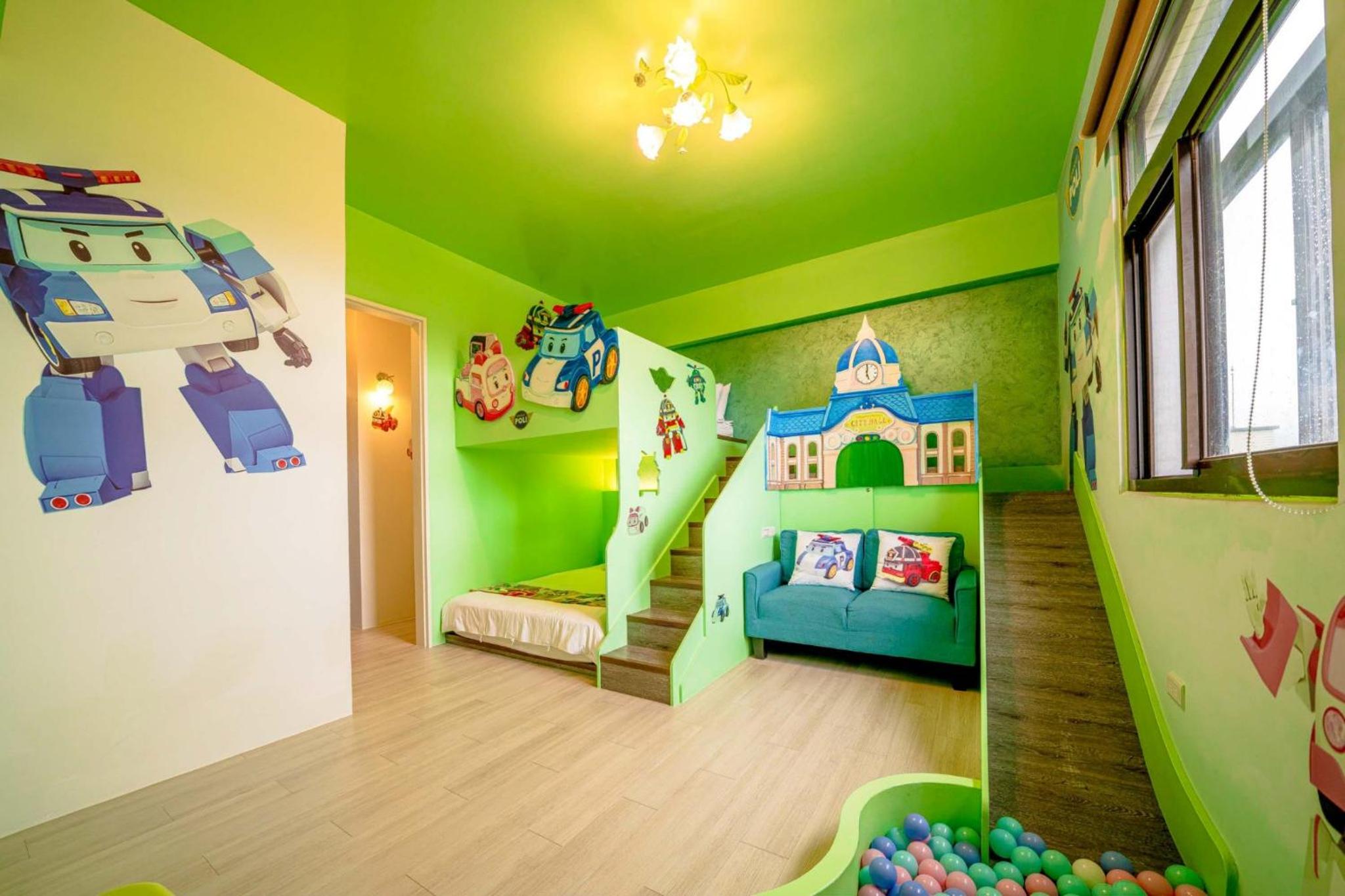 Quadruple Room With Mountain View photo 3