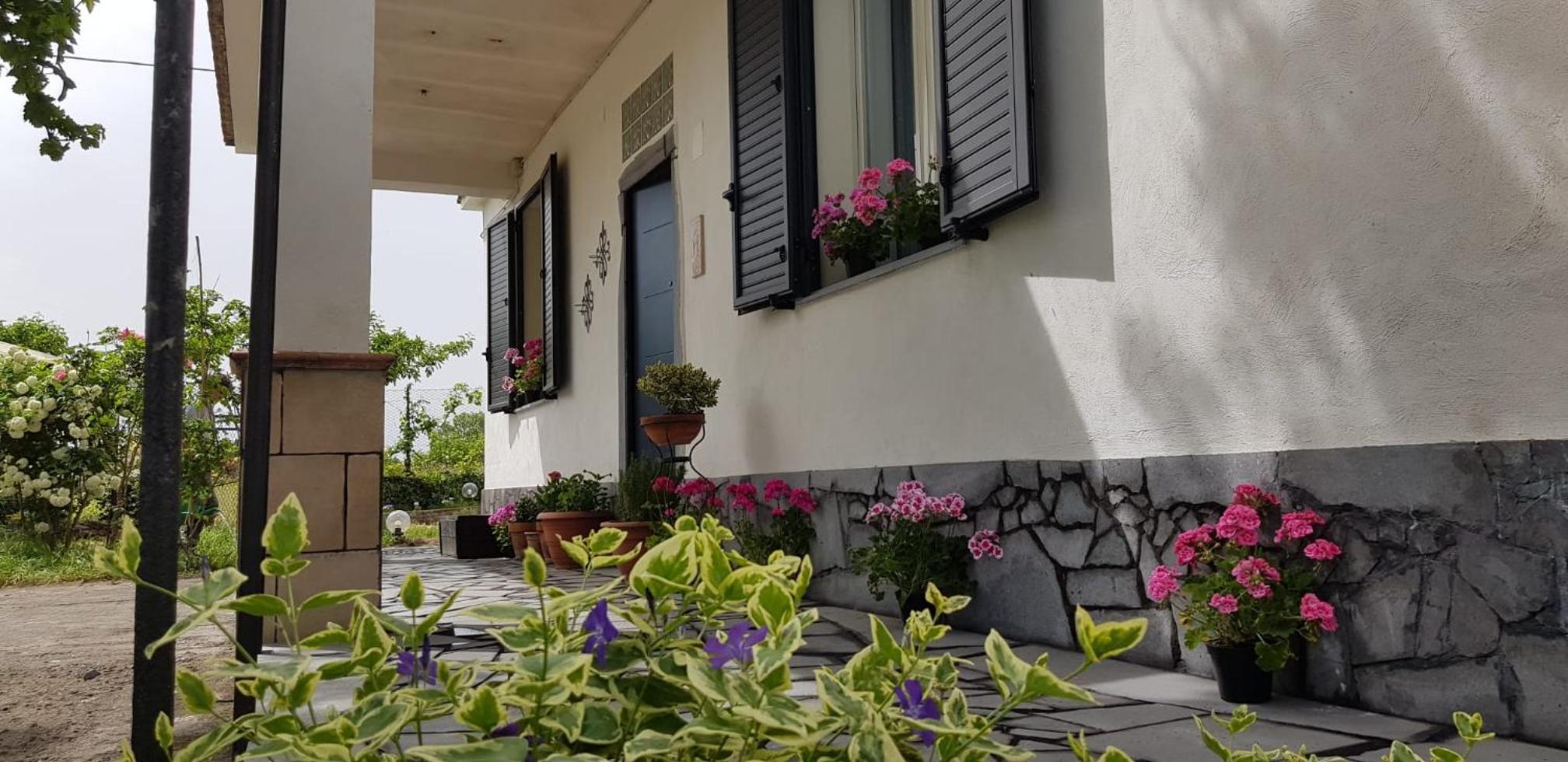 Three-Bedroom House - Photo 105