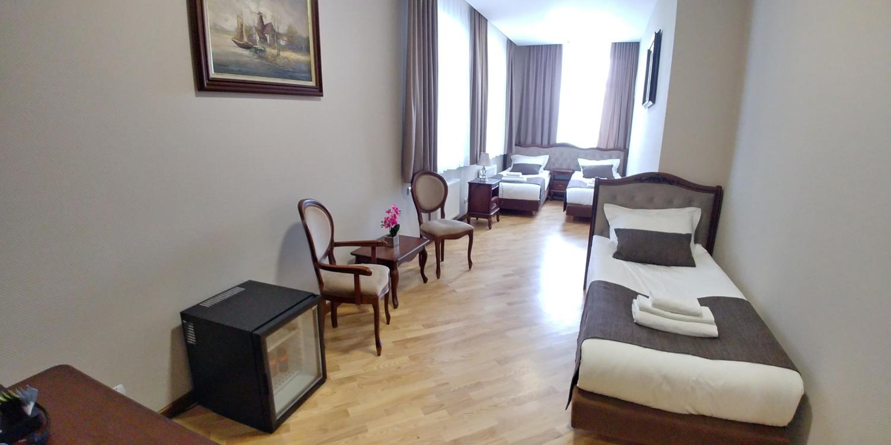 Standard Triple Room photo 1