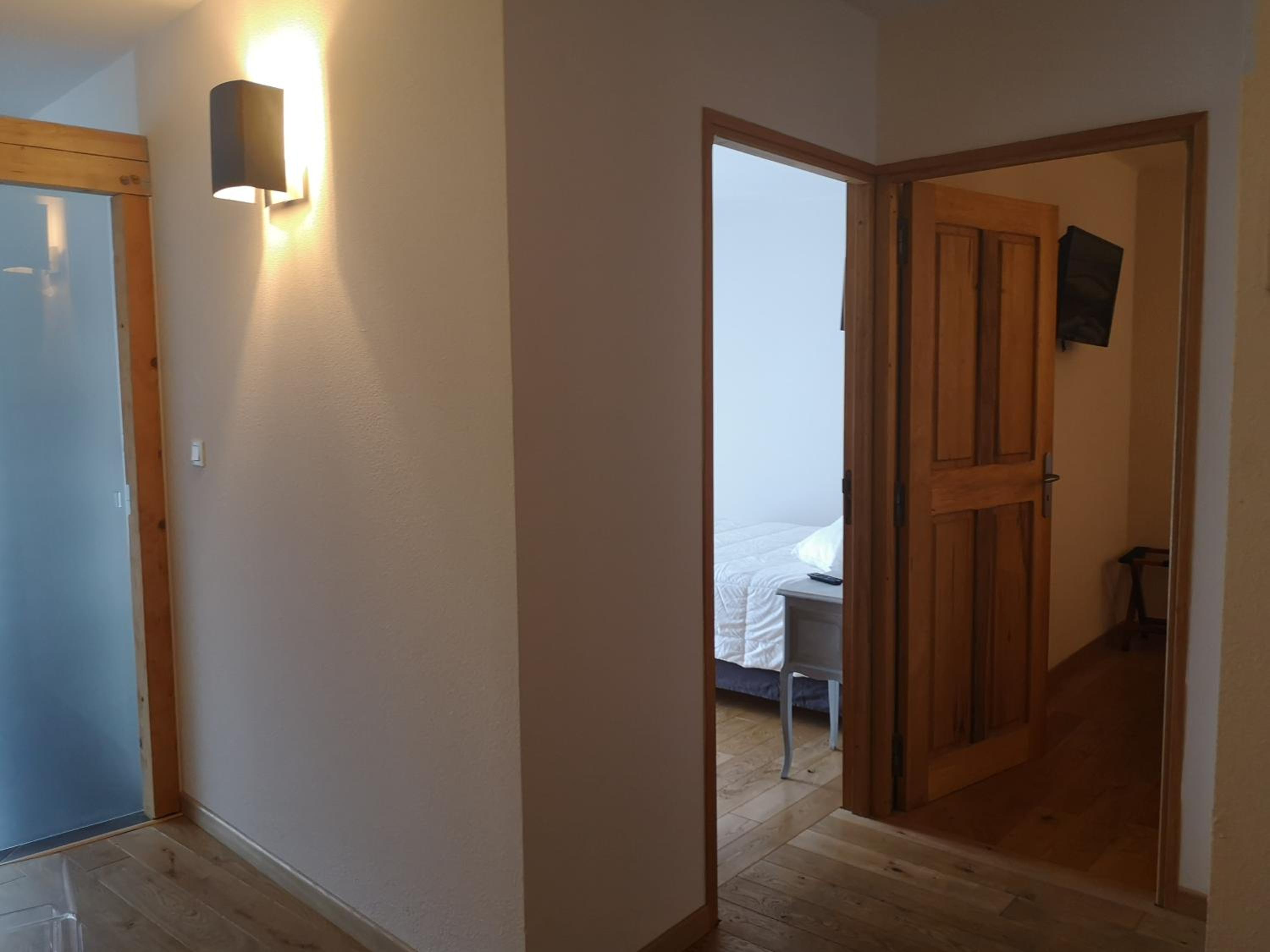 Two-Bedroom Suite photo 2