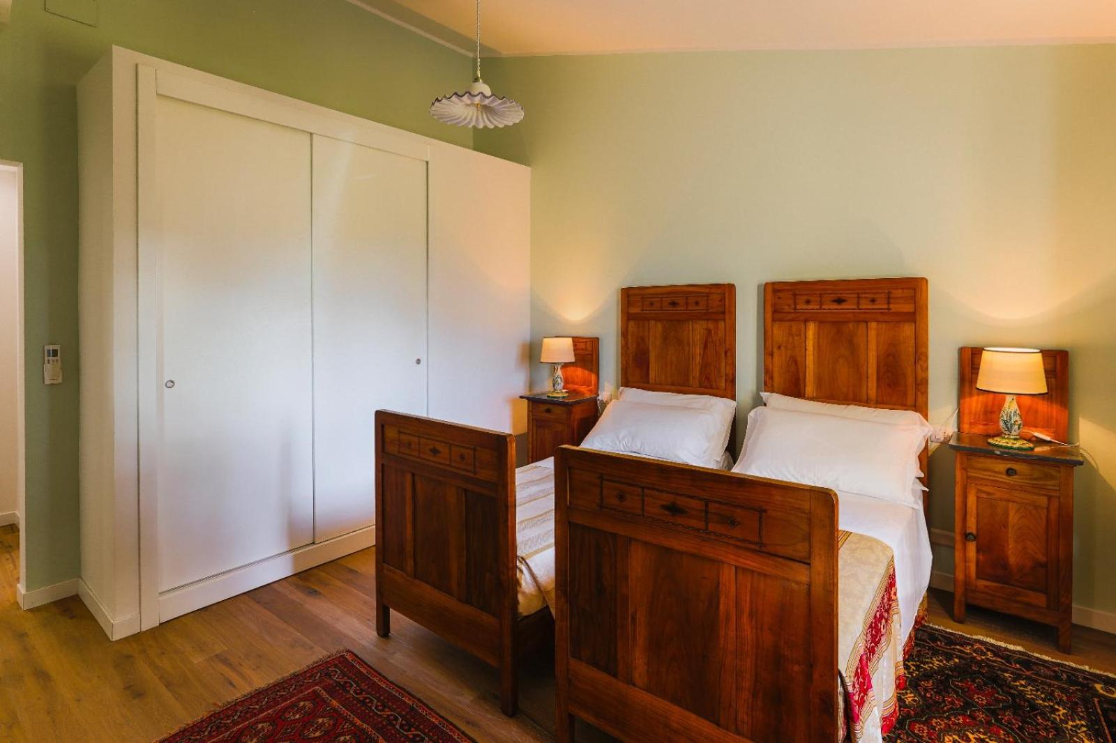 Deluxe Double or Twin Room photo 2