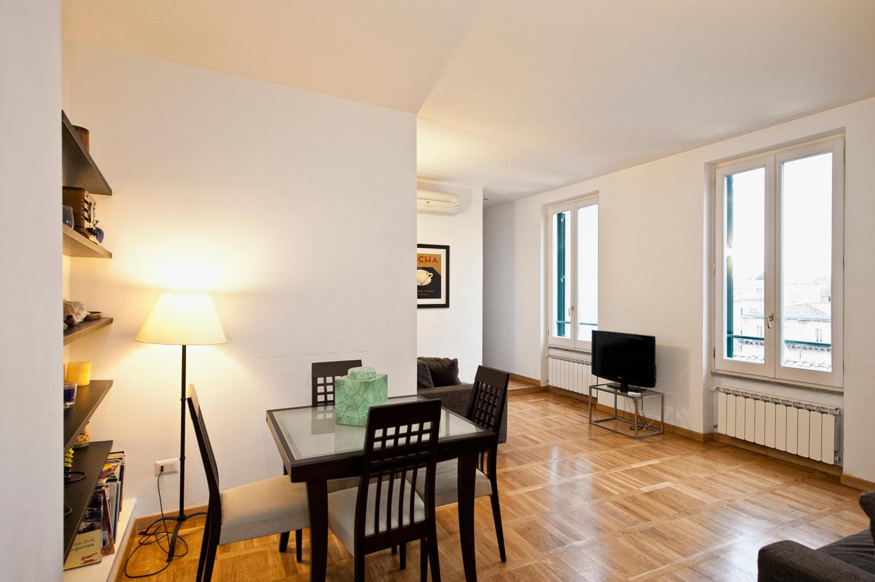 Two-Bedroom Apartment (6 Adults) - Separate Building photo 3