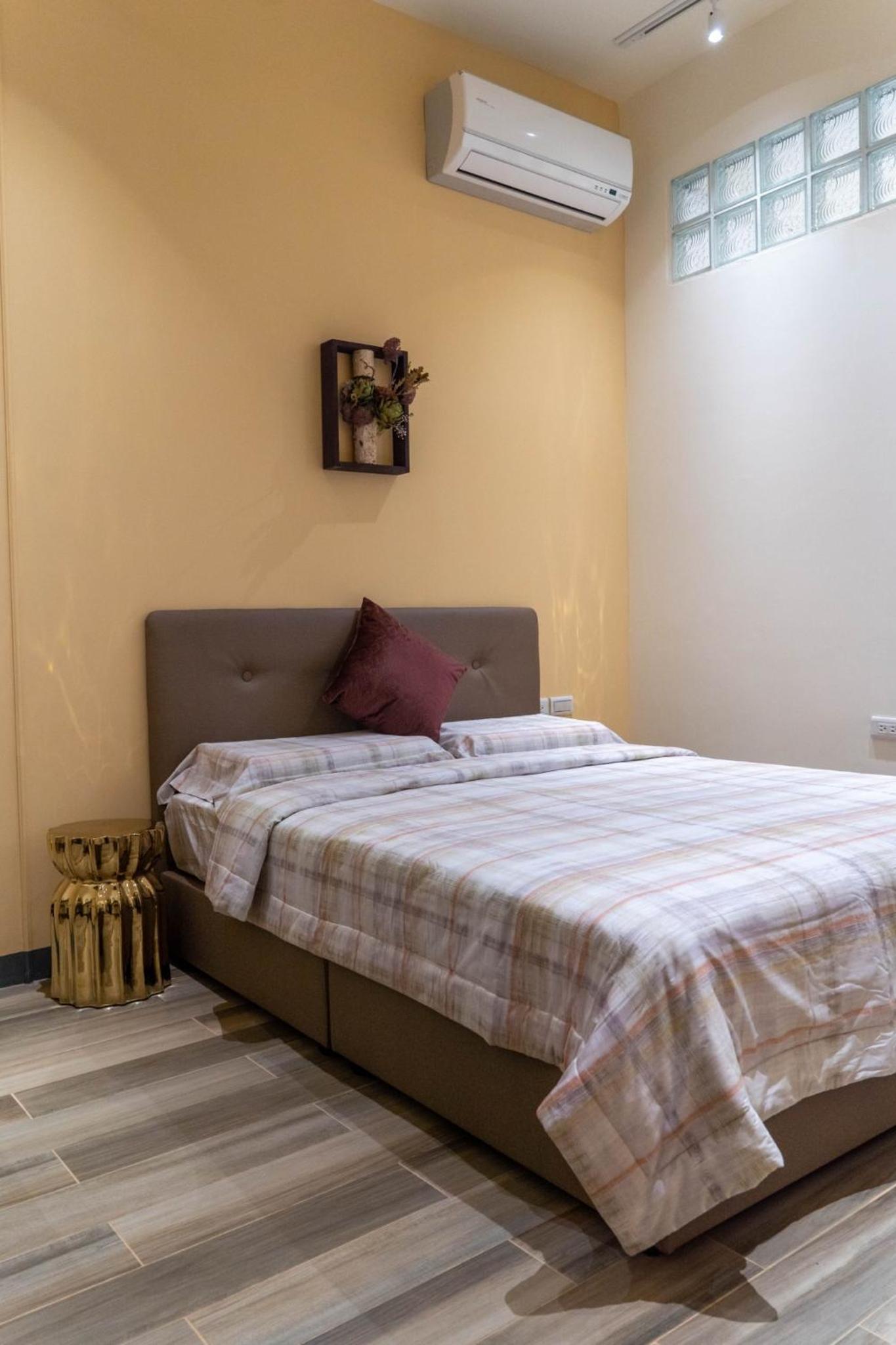 Standard Double Room - Photo 4