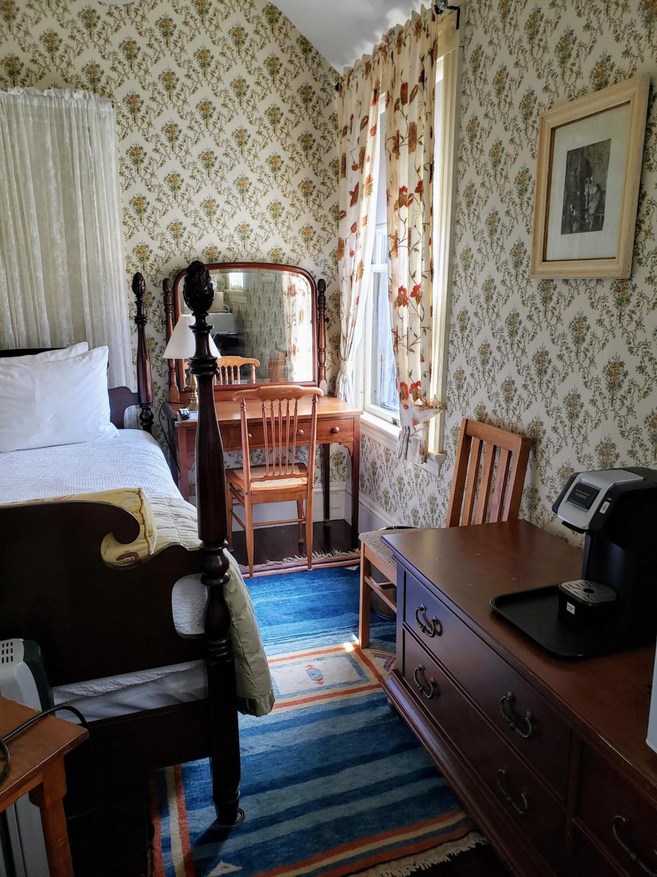 Dorr Room