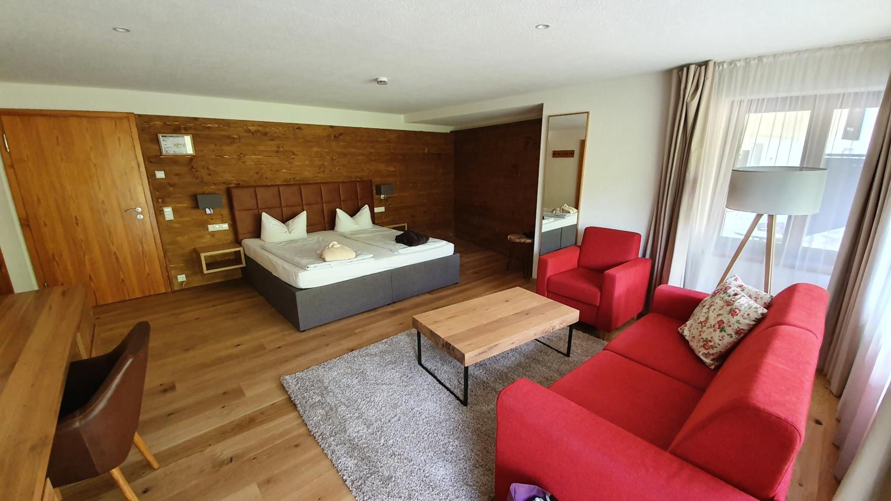 Deluxe Double Room with Balcony