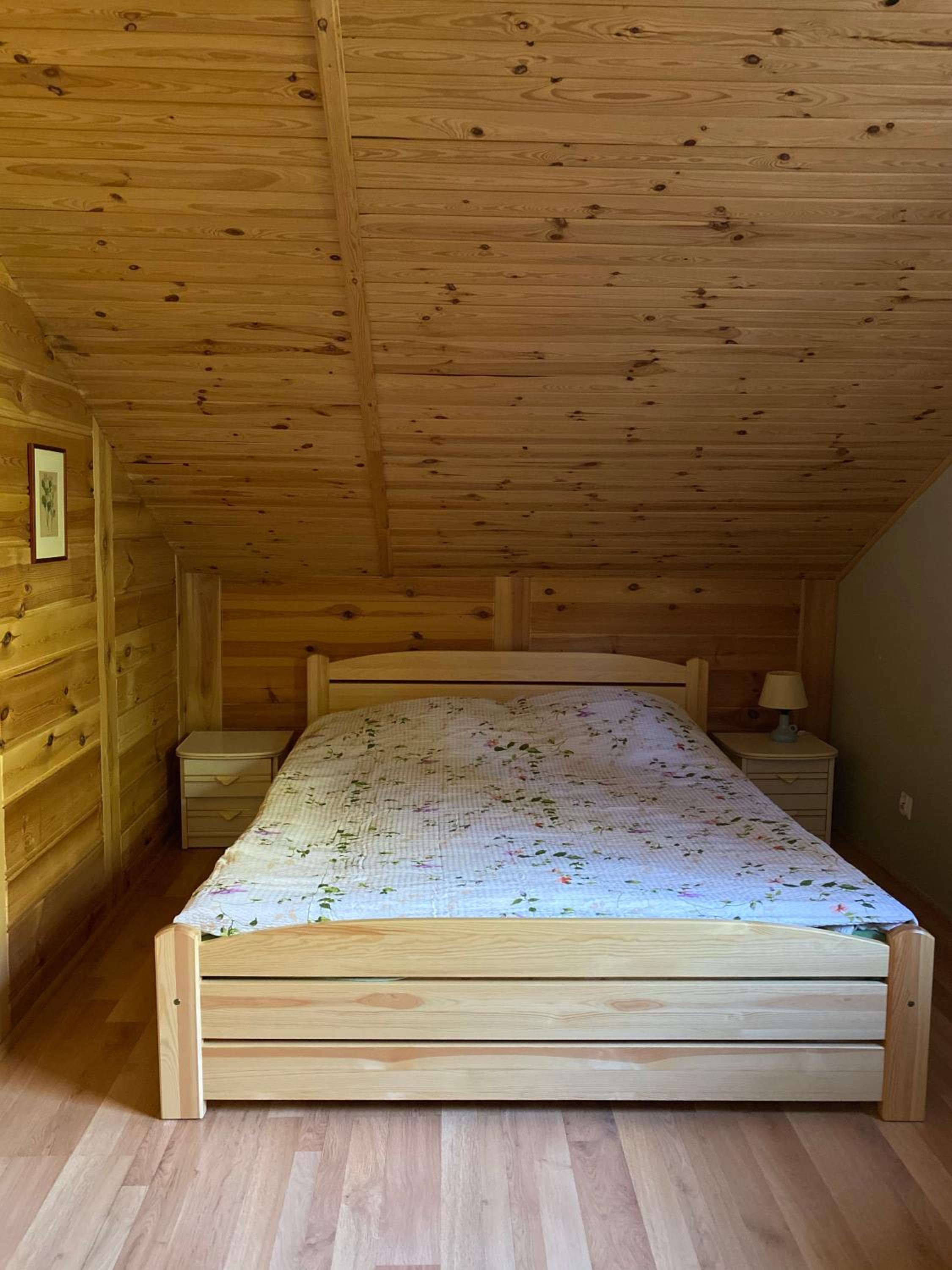 Three-Bedroom House photo 2