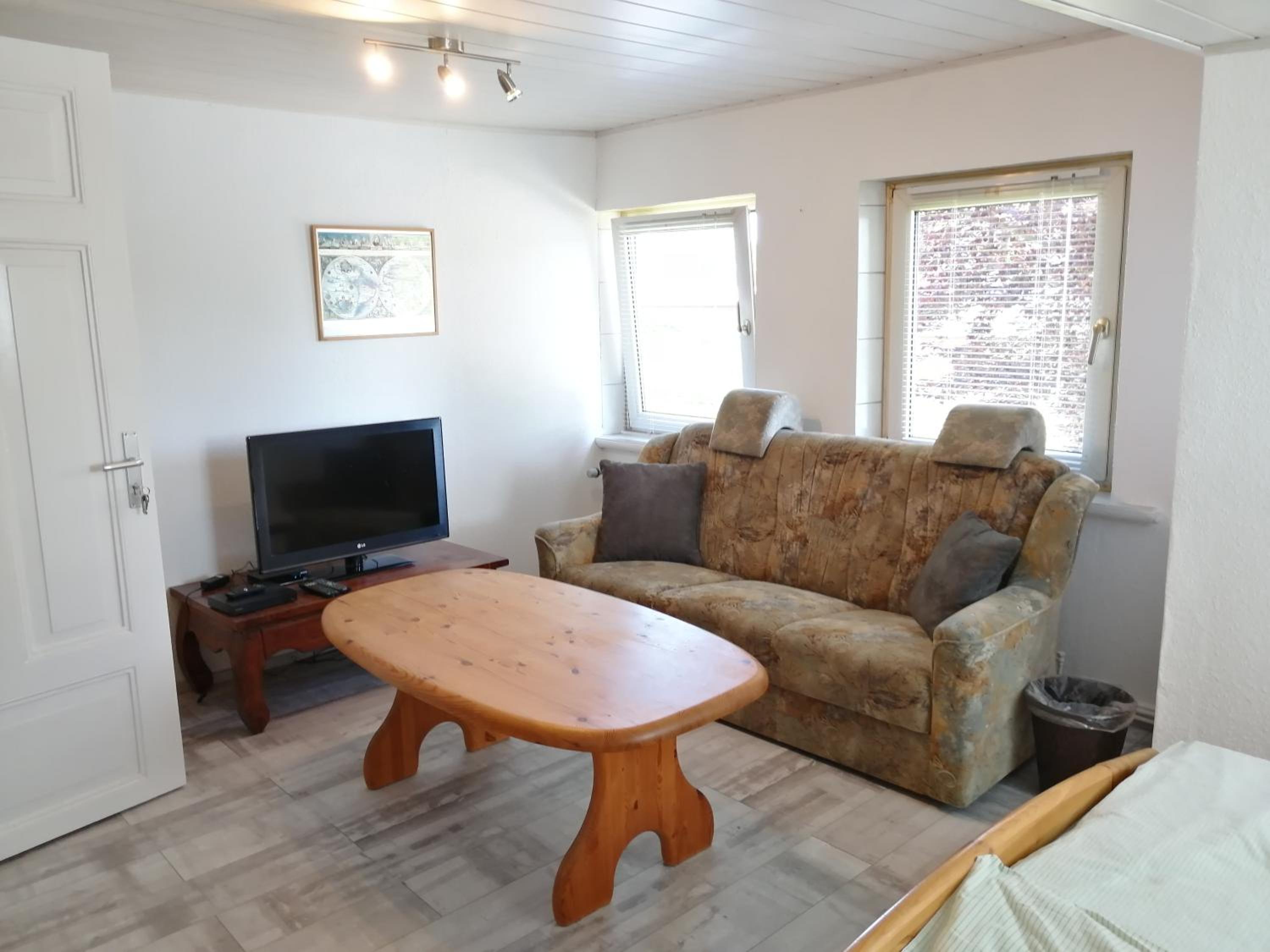 Three-Bedroom Apartment photo 1