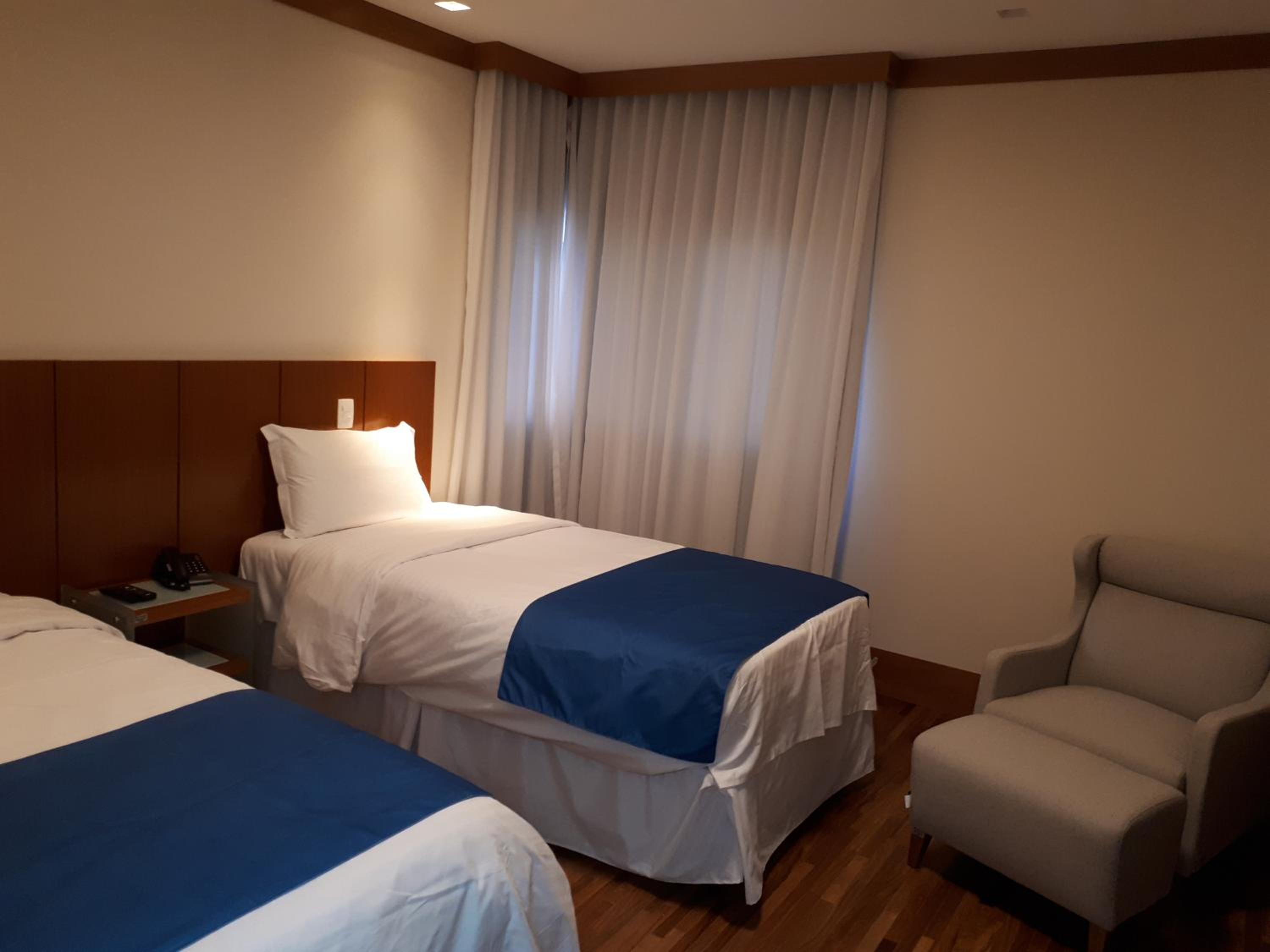 Twin Room with Kitchenette photo 2