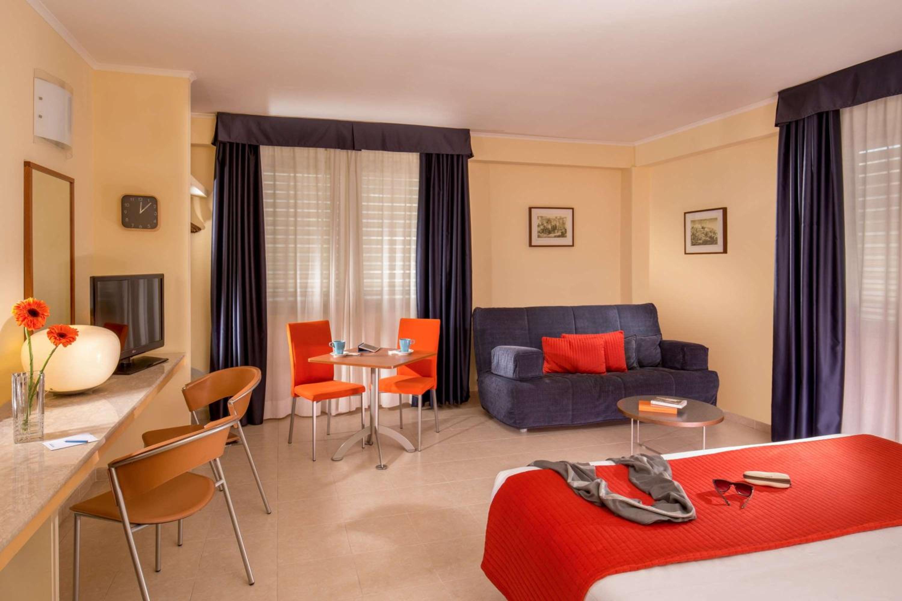 Junior Suite with Sofa Bed photo 3