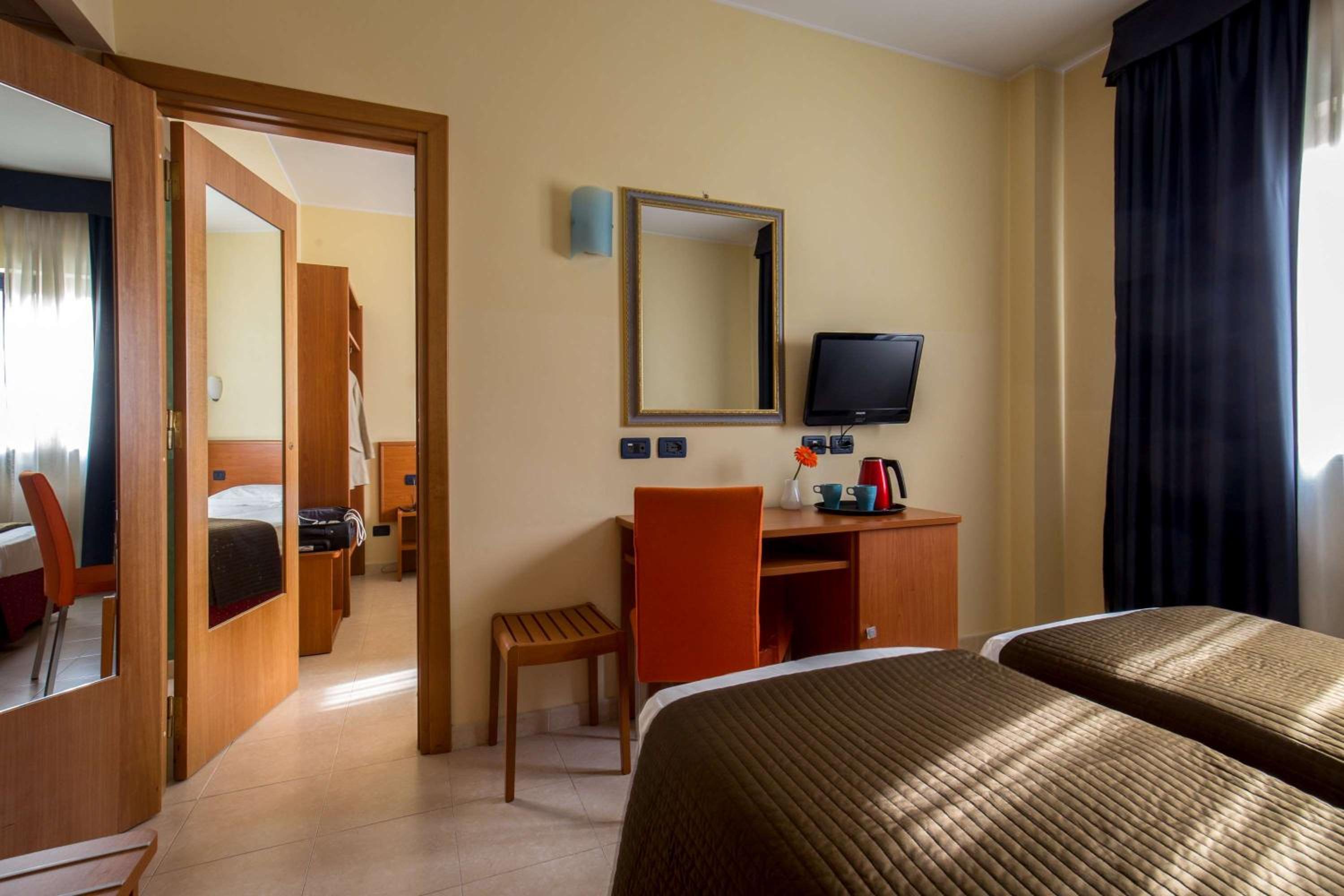 Two Connecting Double Rooms photo 1