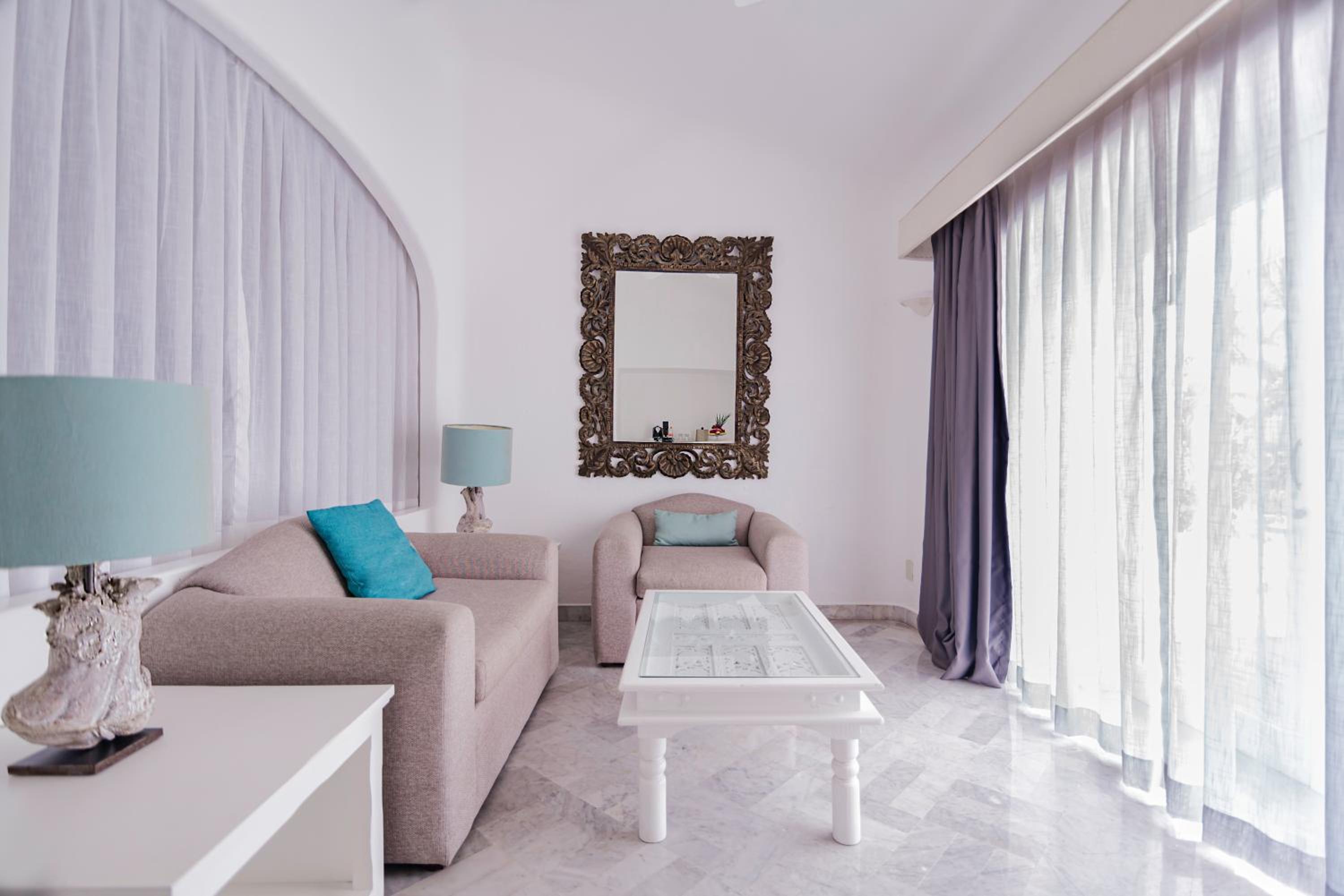 Fantasy Suite - Photo 4