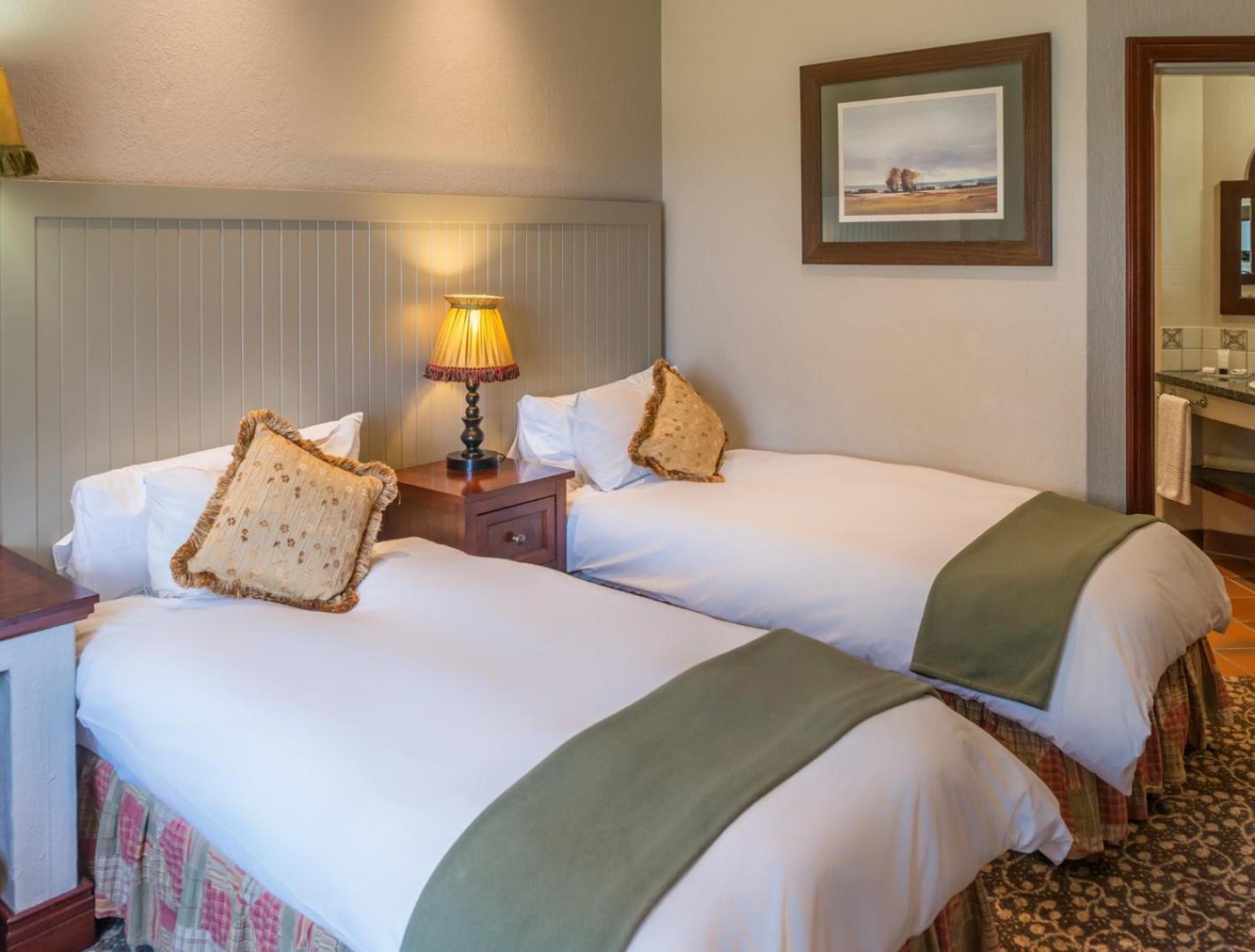 Classic Twin Room - Photo 5