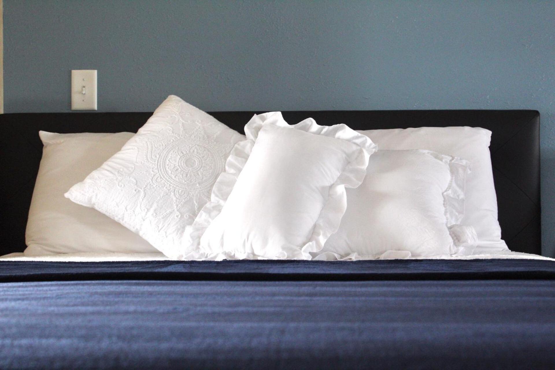 Double Room - Photo 6