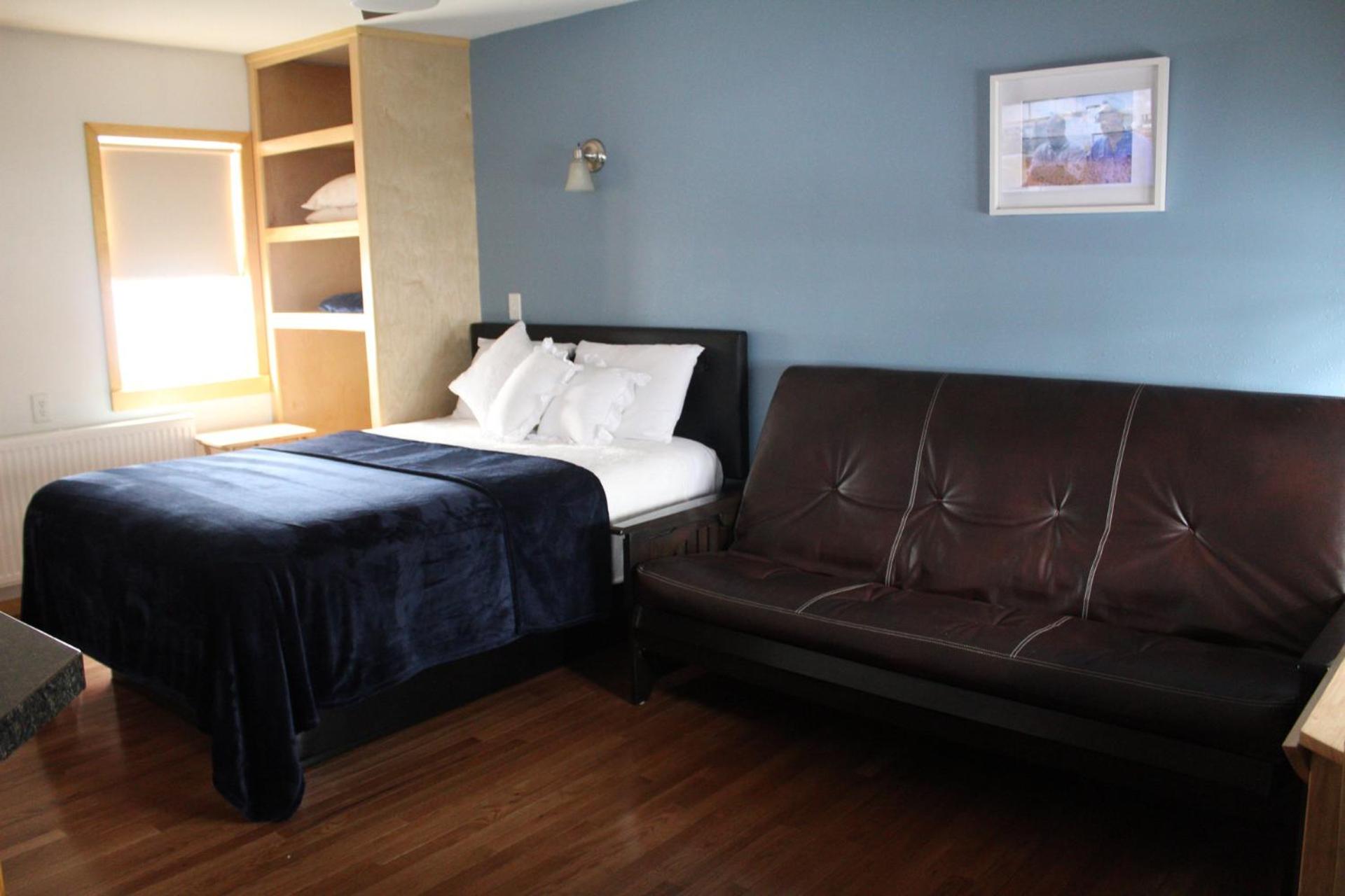 Double Room - Photo 4