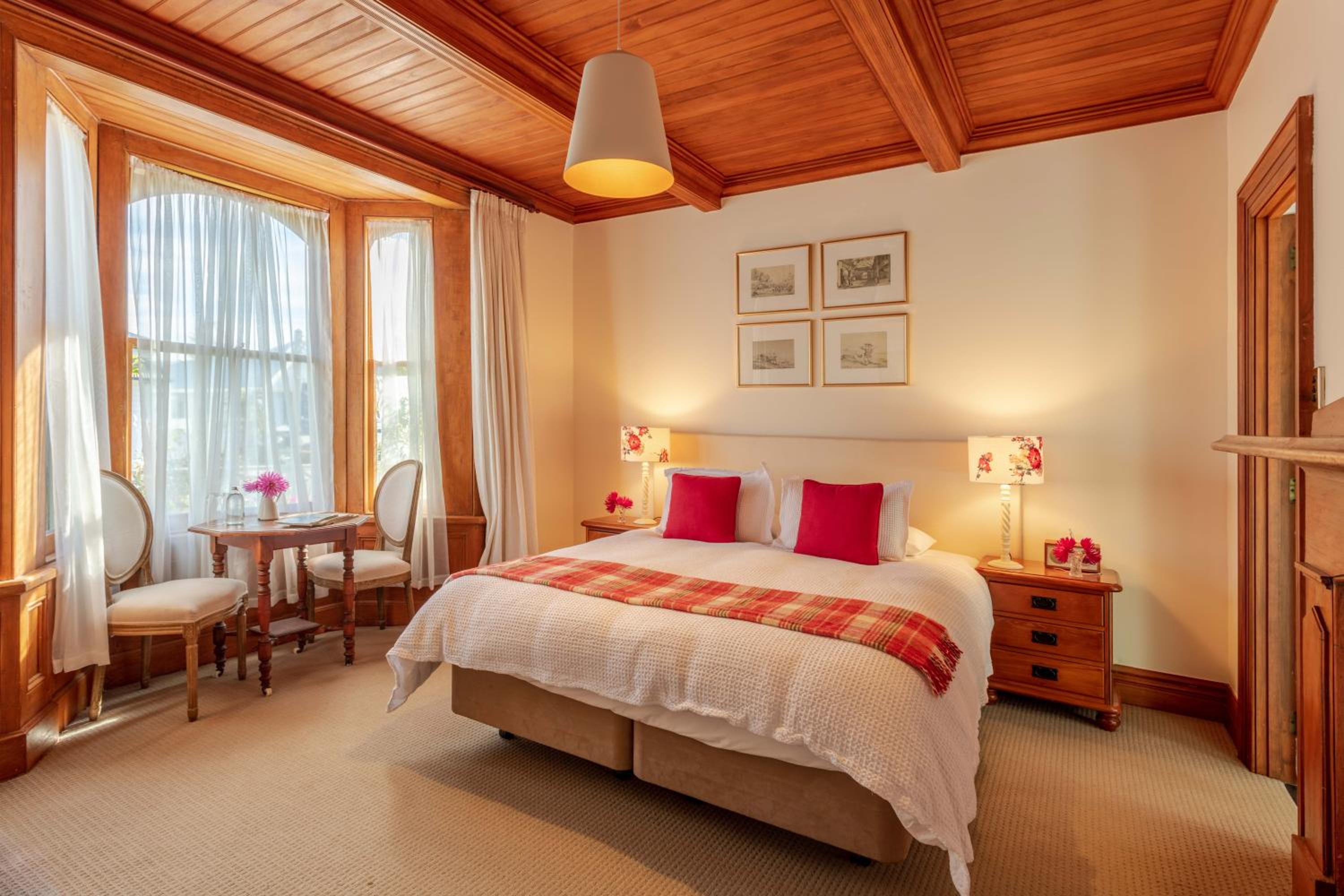 Double or Twin Room with Private Bathroom