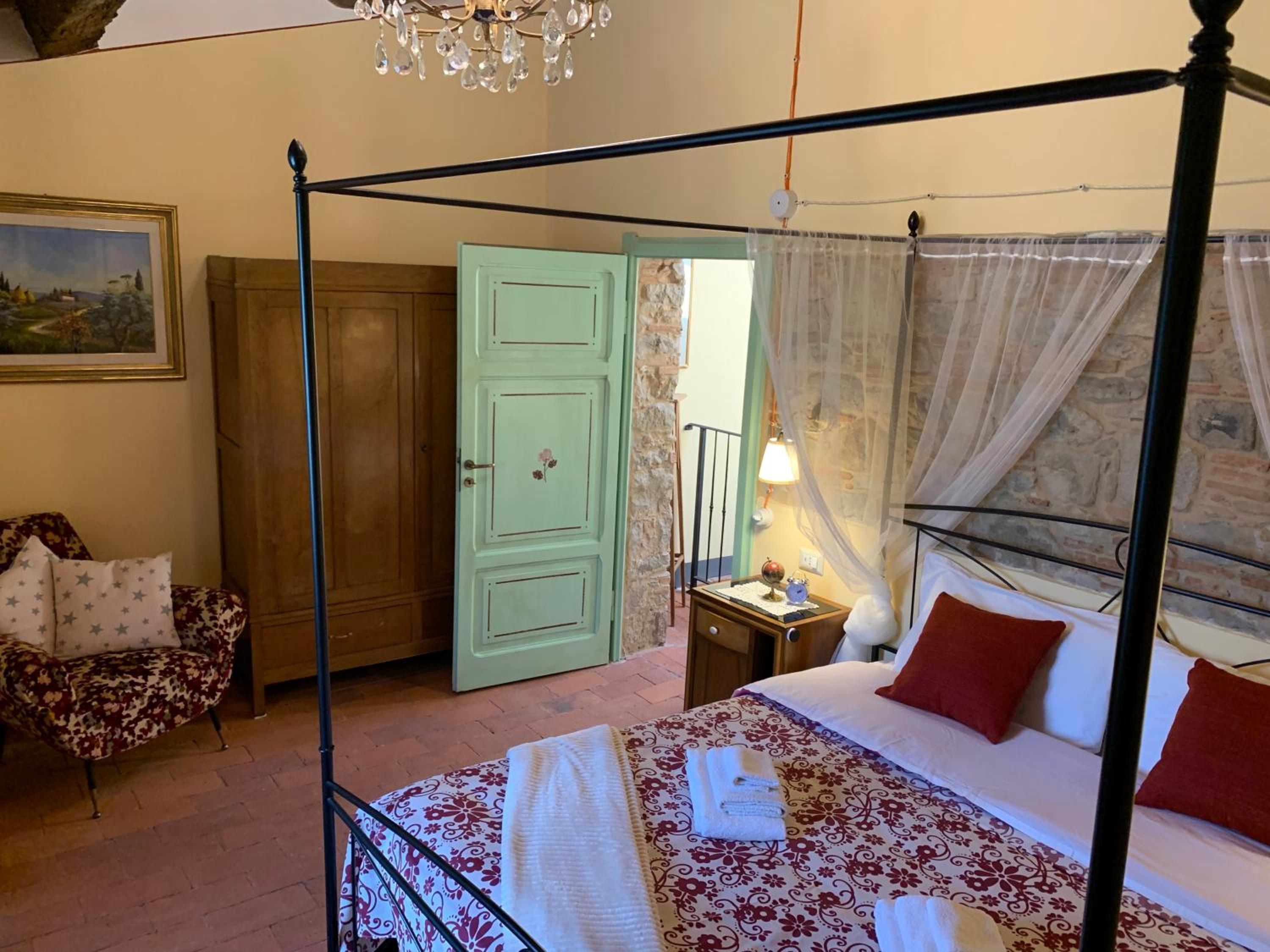Two-Bedroom House photo 2