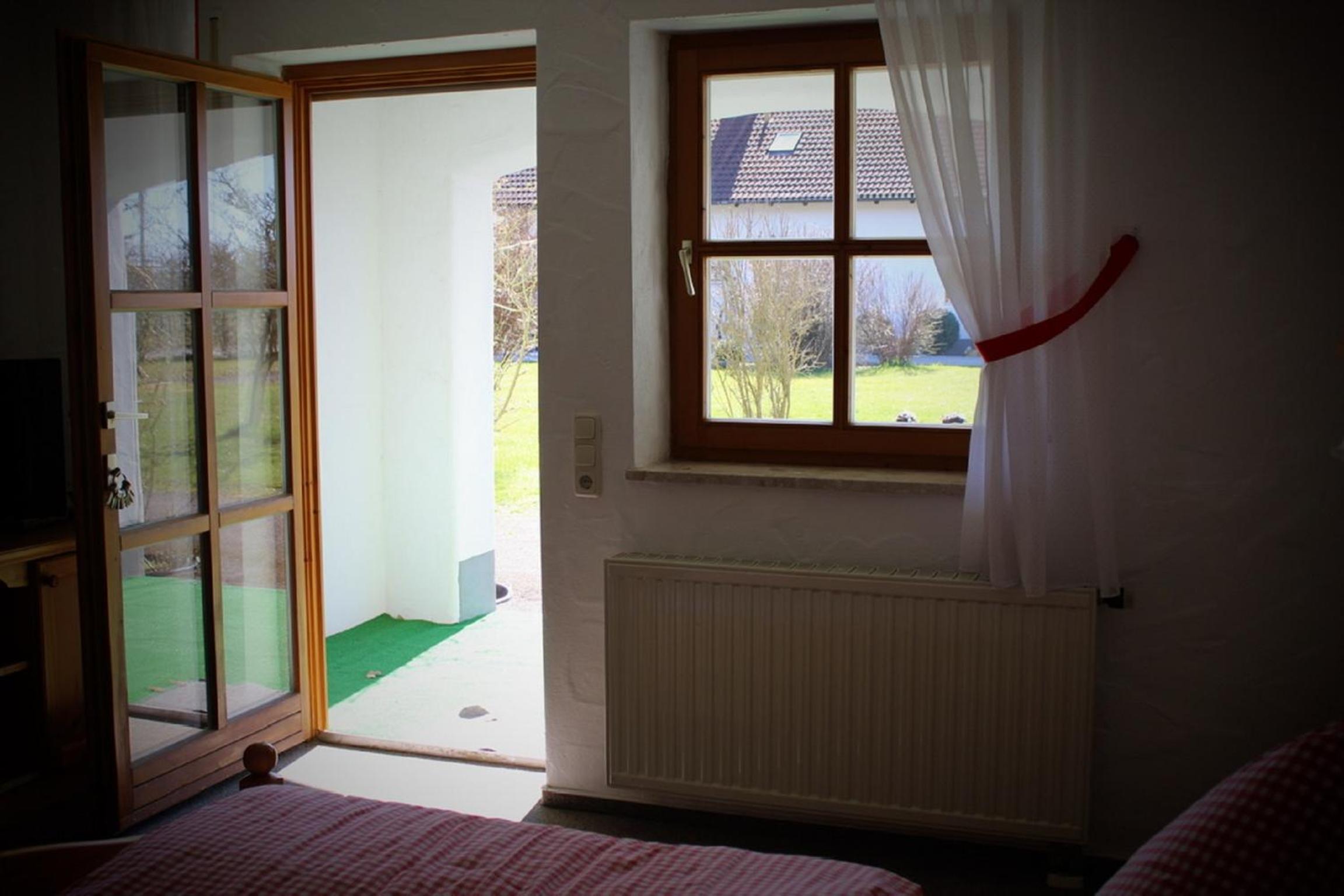 Double Room with Terrace - Photo 4