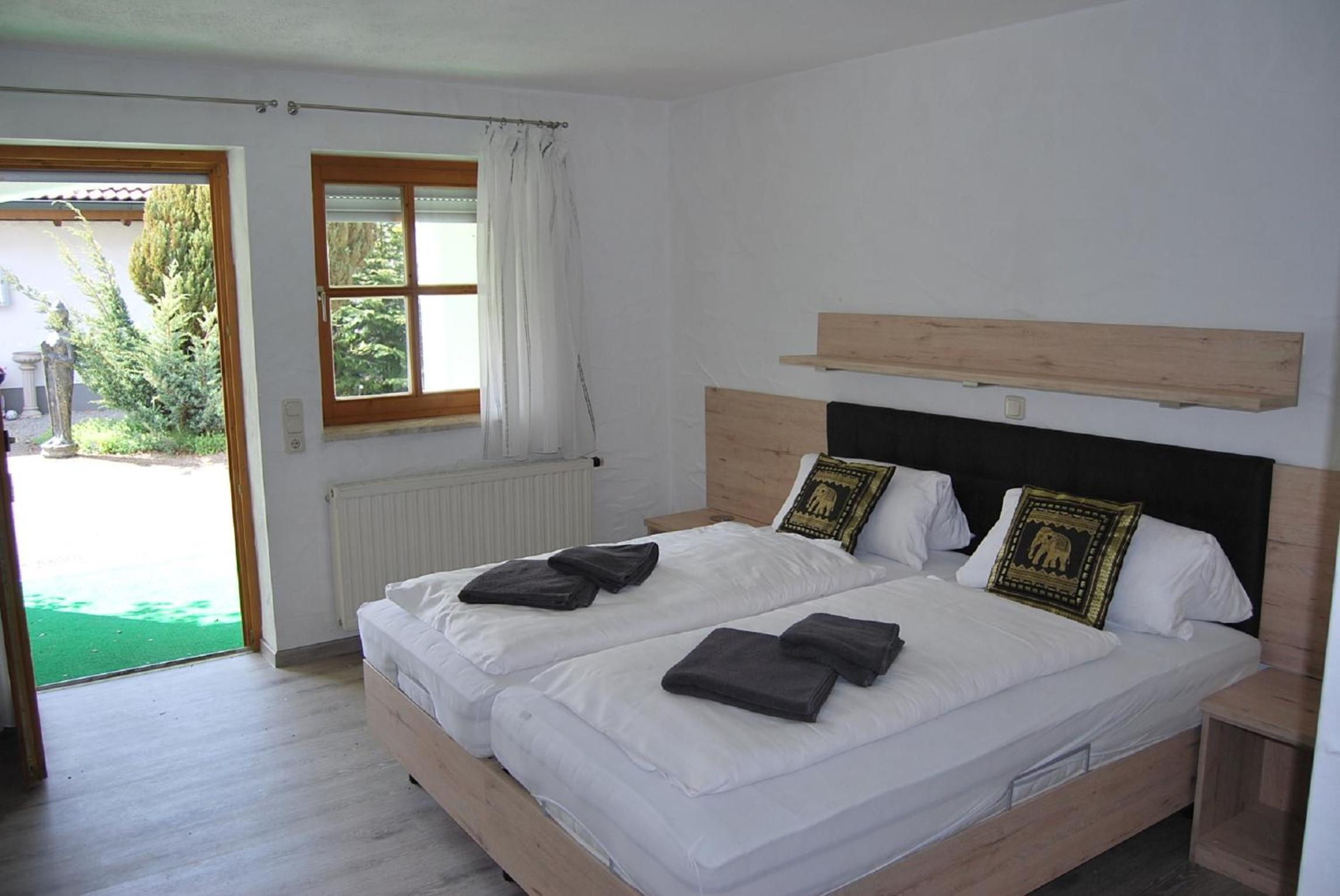 Superior Double Room - Photo 8