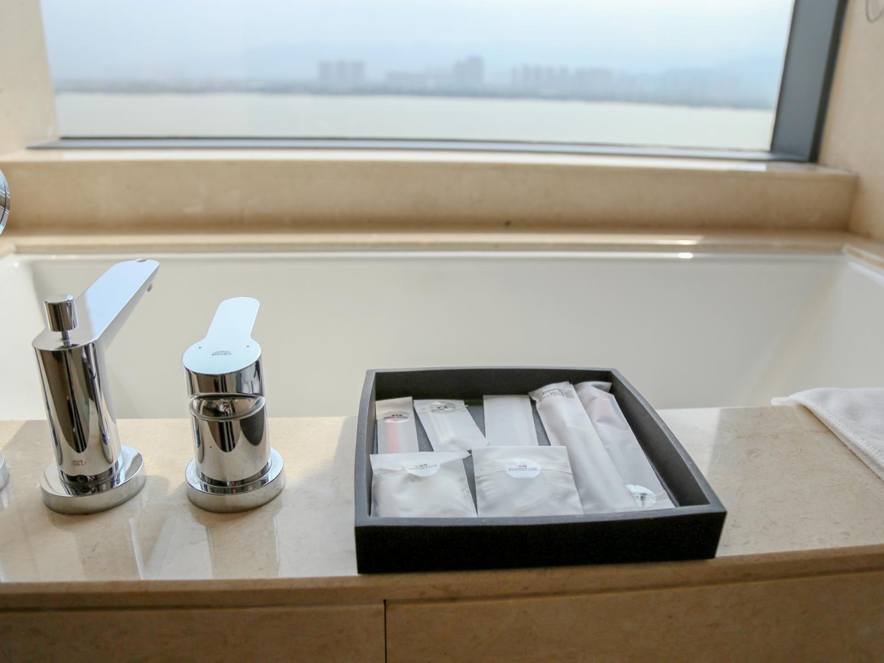 Twin Room with River View photo 3