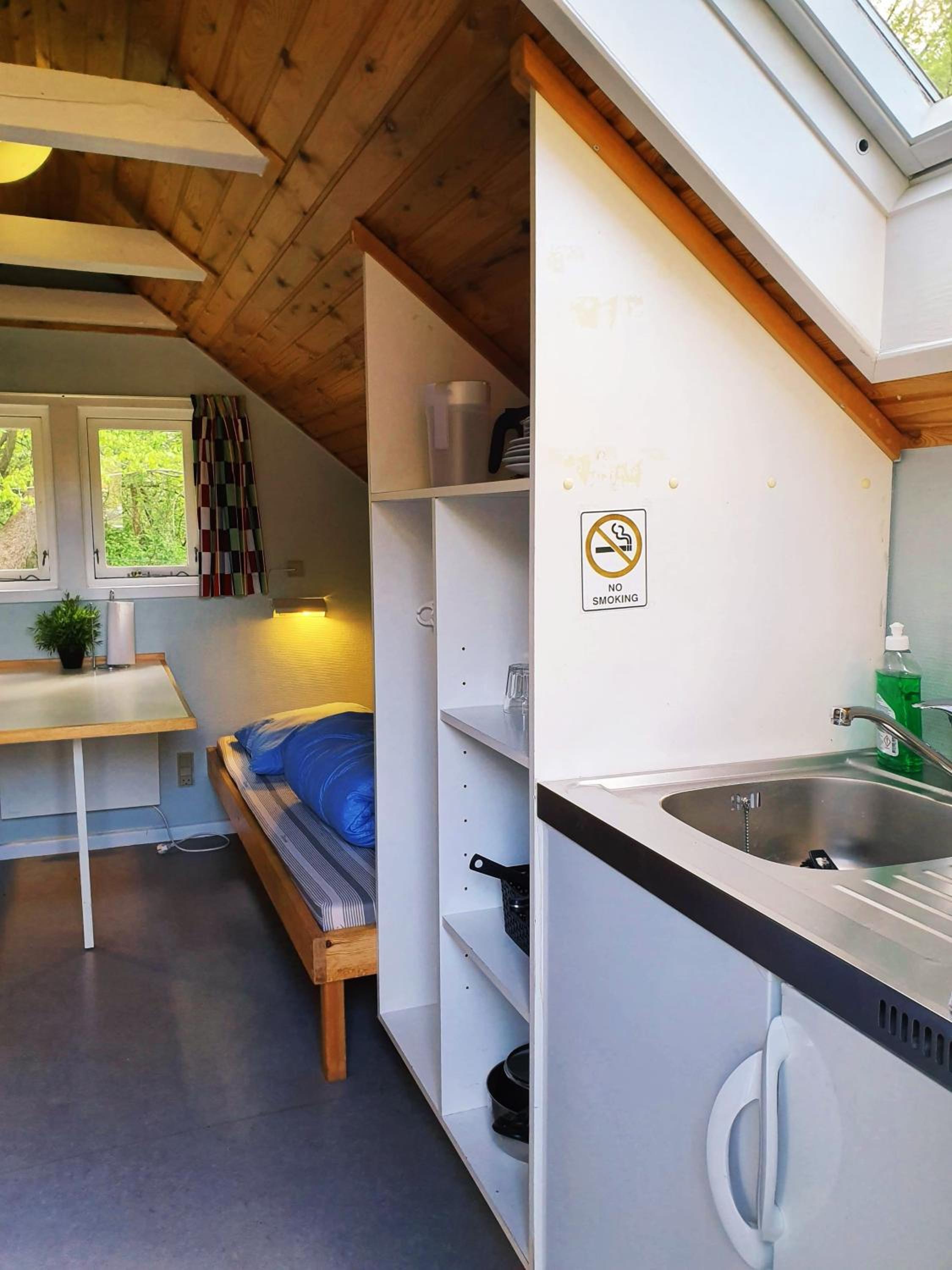 Cottage with Shared Bathroom (2 Adults + 2 Children) photo 2