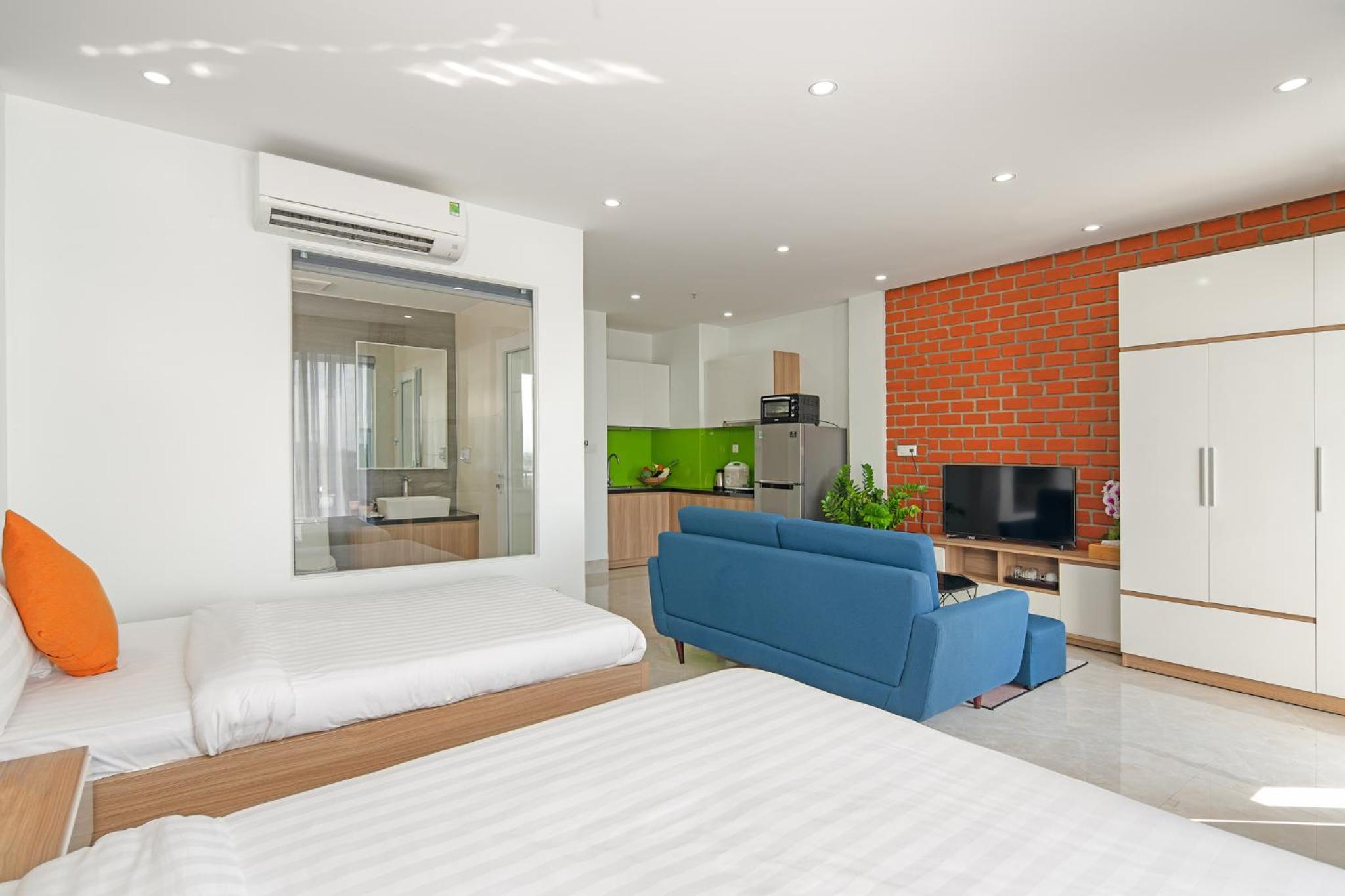 Apartment with Sea View - Photo 16