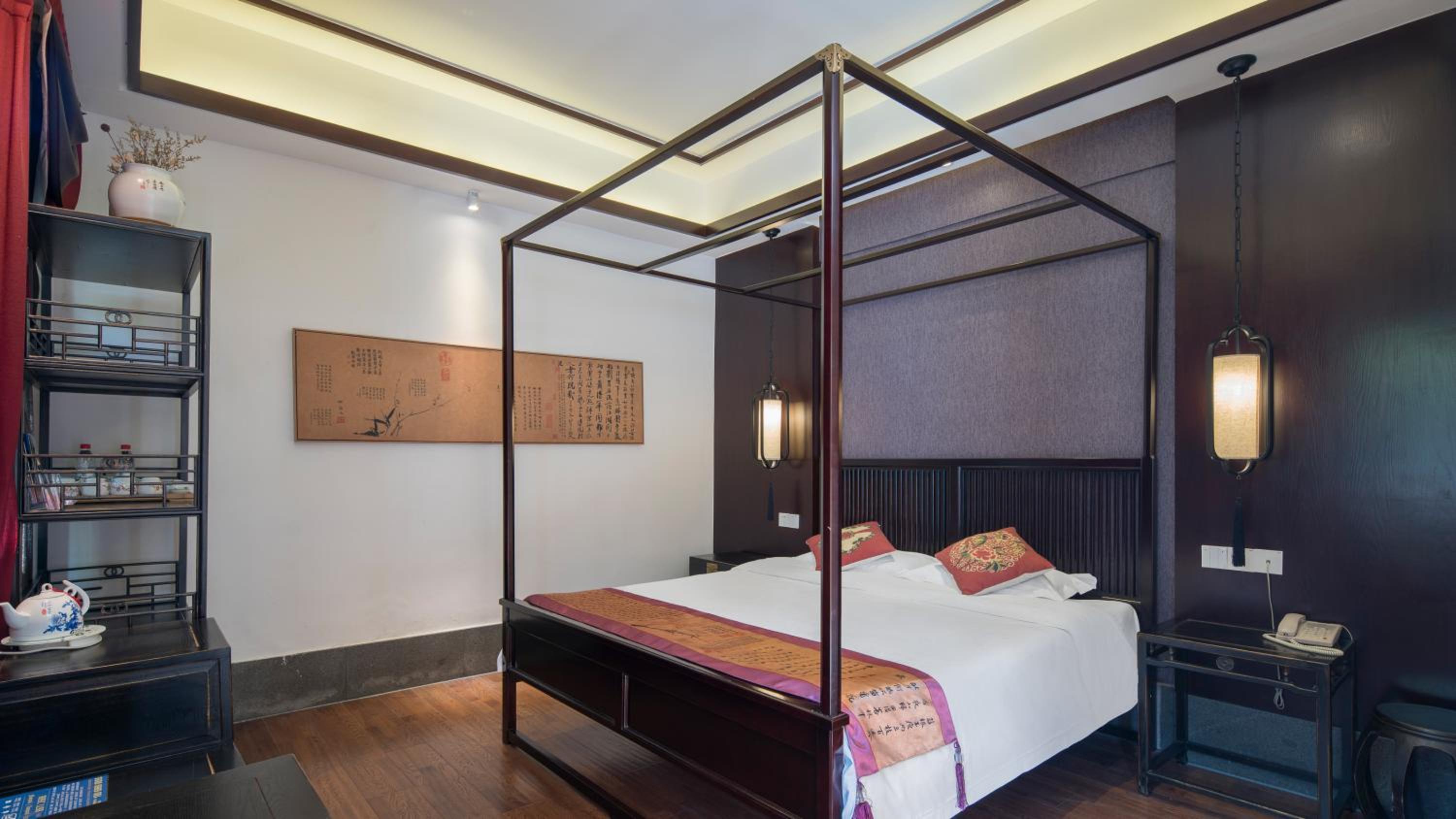 Double Room With Patio photo 1