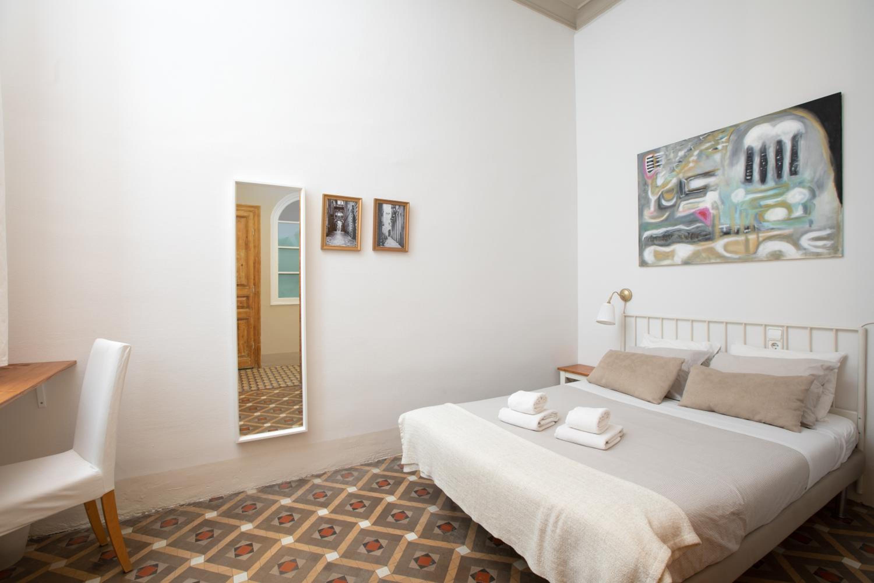 Standard Double Room with Shared Bathroom photo 2