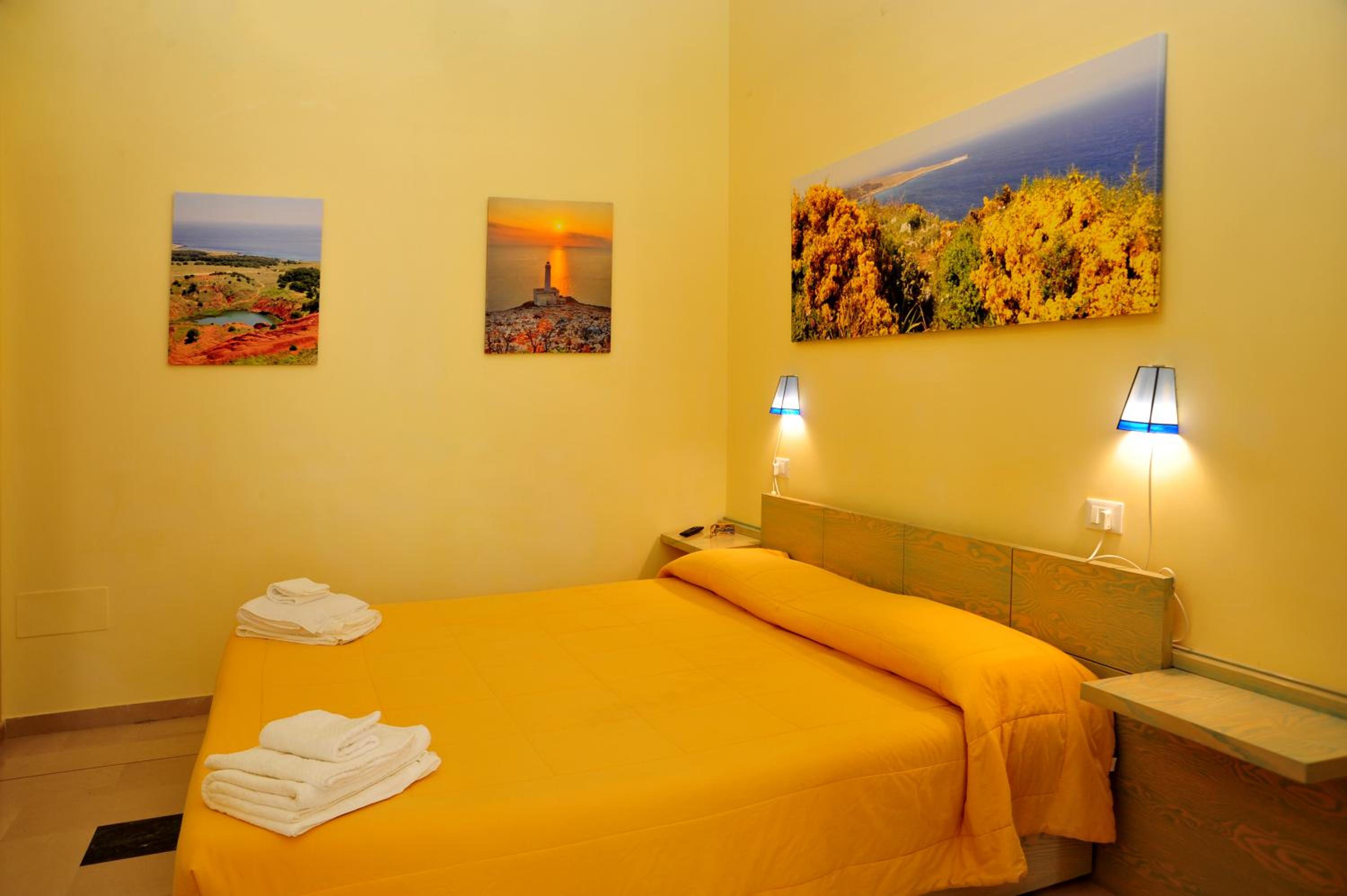 Deluxe Room - Photo 1